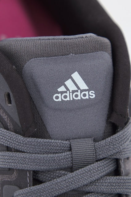 ADIDAS  QUESTAR en color NEGRO  (4)