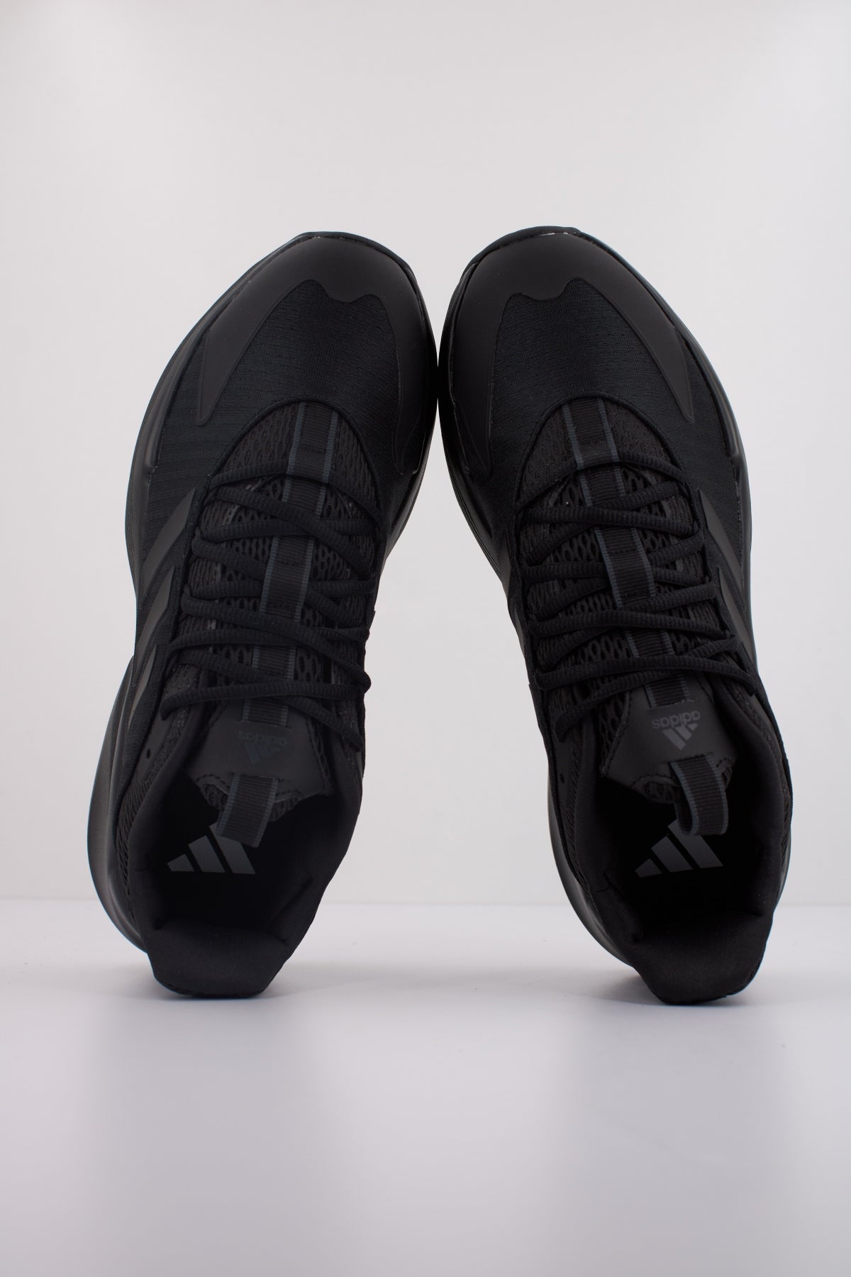 ADIDAS ALPHAEDGE + en color NEGRO  (3)