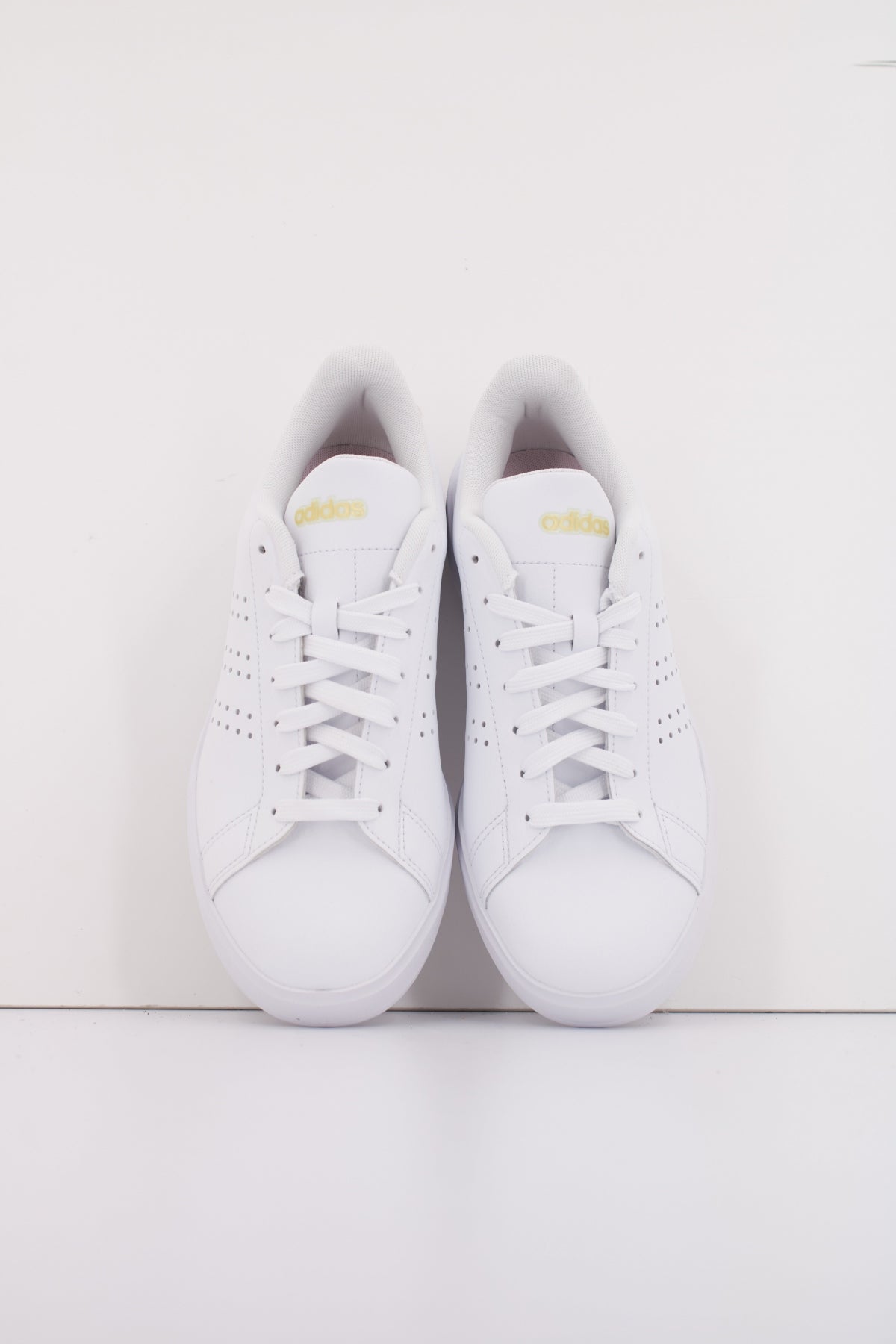 ADIDAS ADVANTAGE . en color BLANCO  (3)