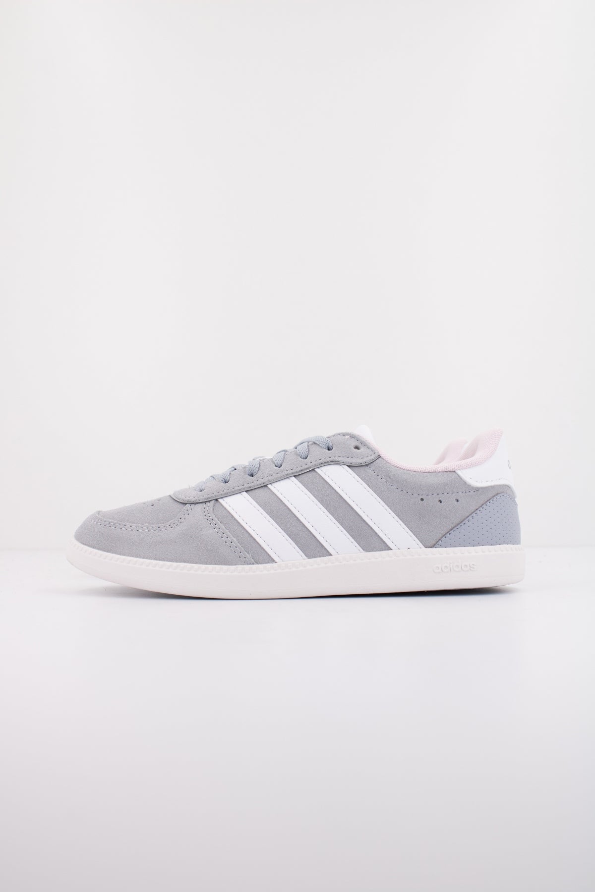 ADIDAS BREAKNET SLEEK en color GRIS  (1)