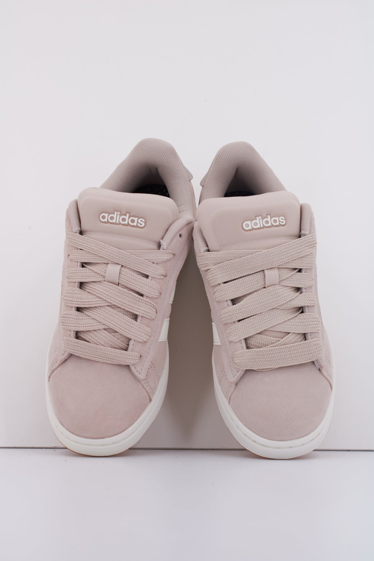 ADIDAS GRAND COURT ALPHA  en color NUDE  (3)