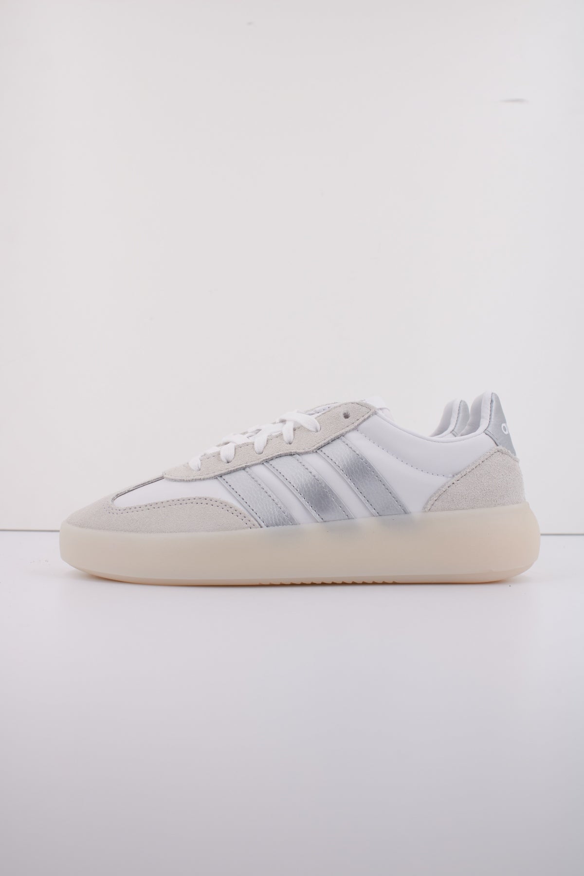 ADIDAS BARREDA DECODE en color BLANCO  (1)