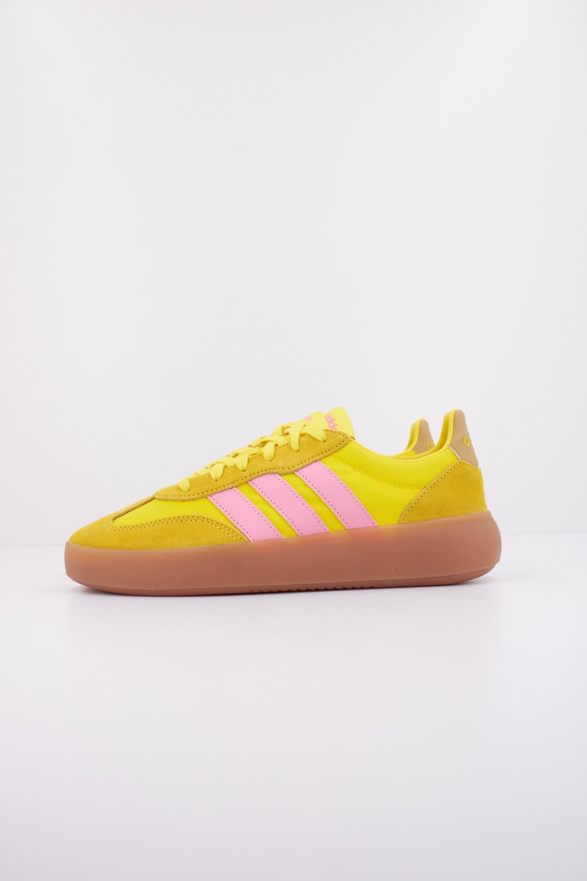 ADIDAS BARREDA DECODE en color AMARILLO  (1)