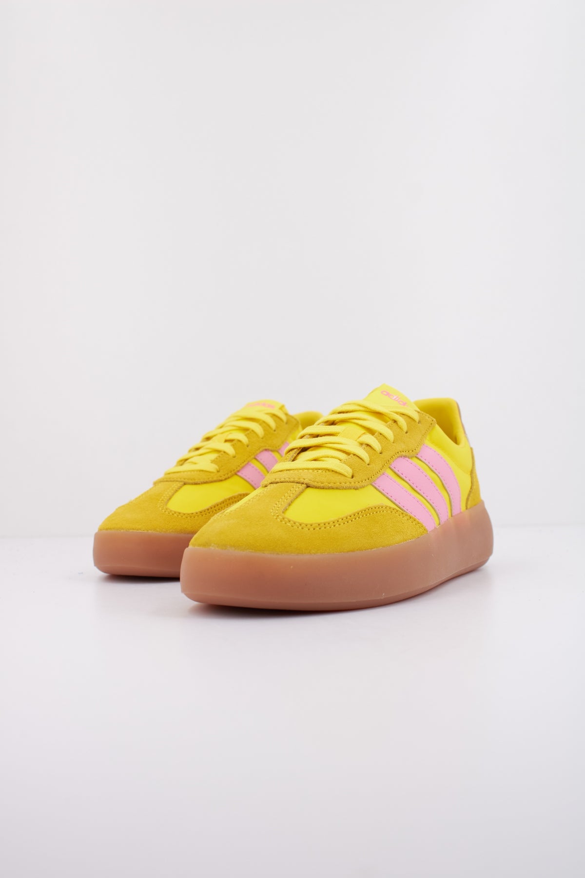 ADIDAS BARREDA DECODE en color AMARILLO  (2)