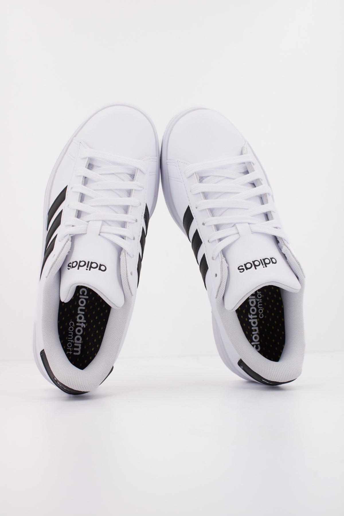 ADIDAS  GRAND COURT .  en color BLANCO  (3)