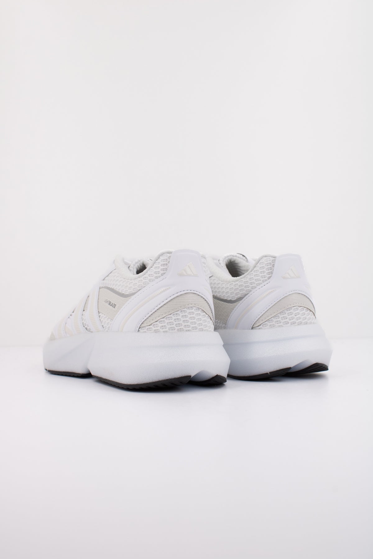 ADIDAS LIGHTBLAZE GLOW en color BLANCO  (4)