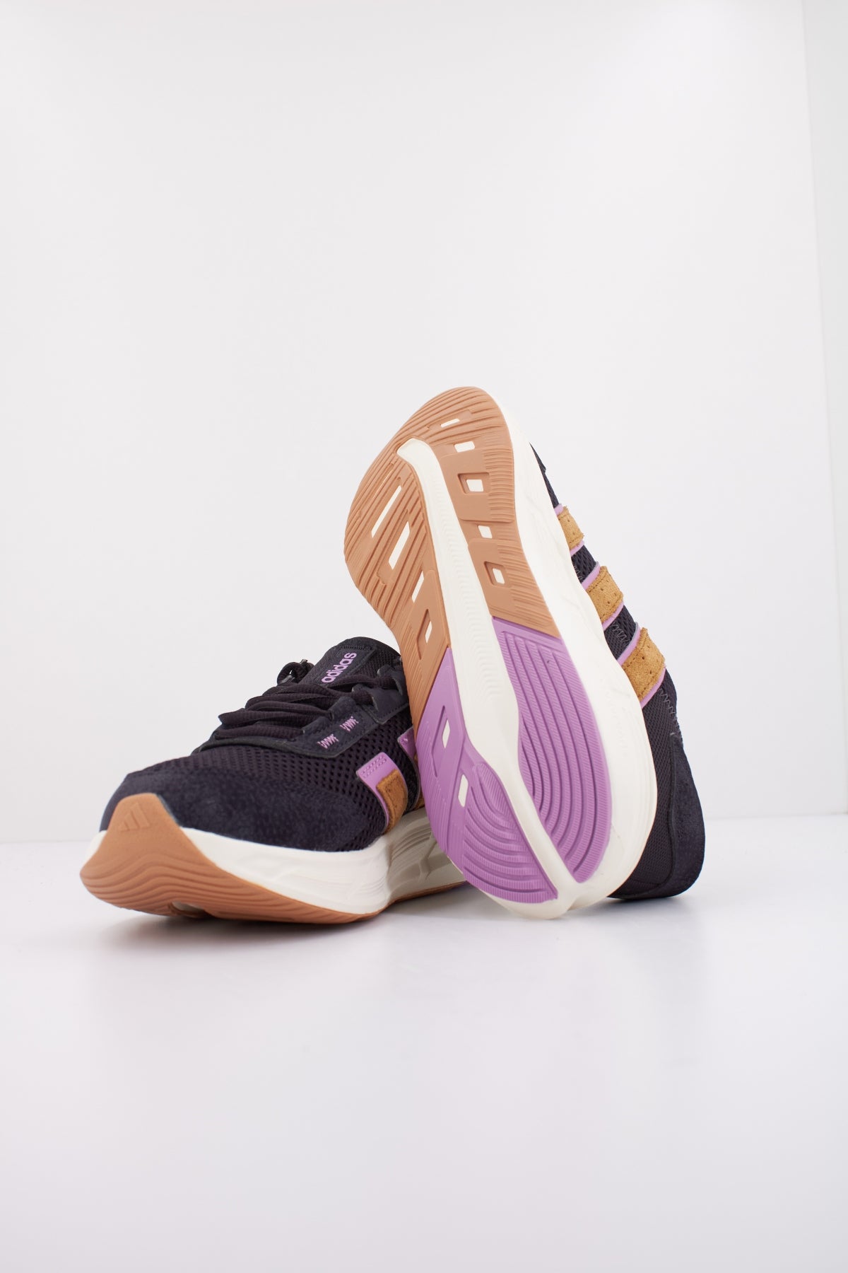ADIDAS ASTRASTAR en color NEGRO  (5)