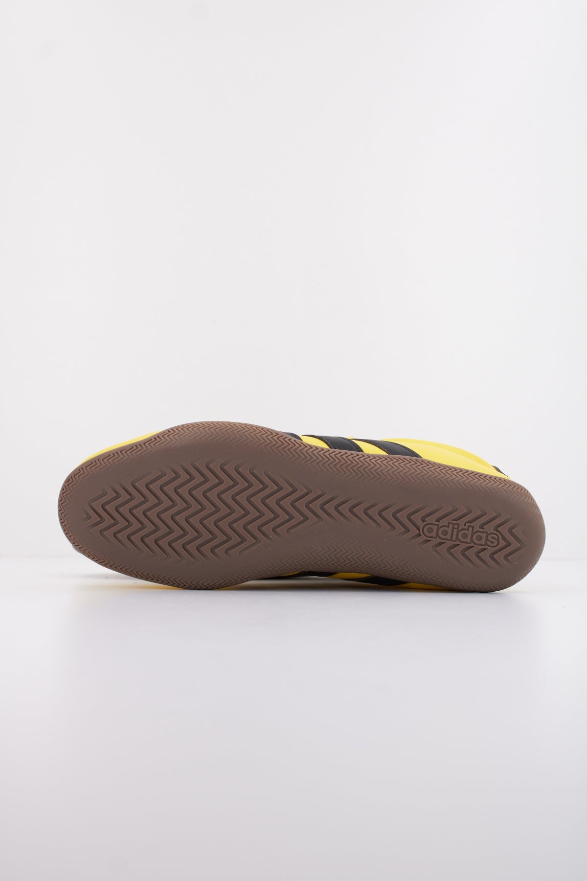 ADIDAS GRAND COURT LO en color AMARILLO  (5)