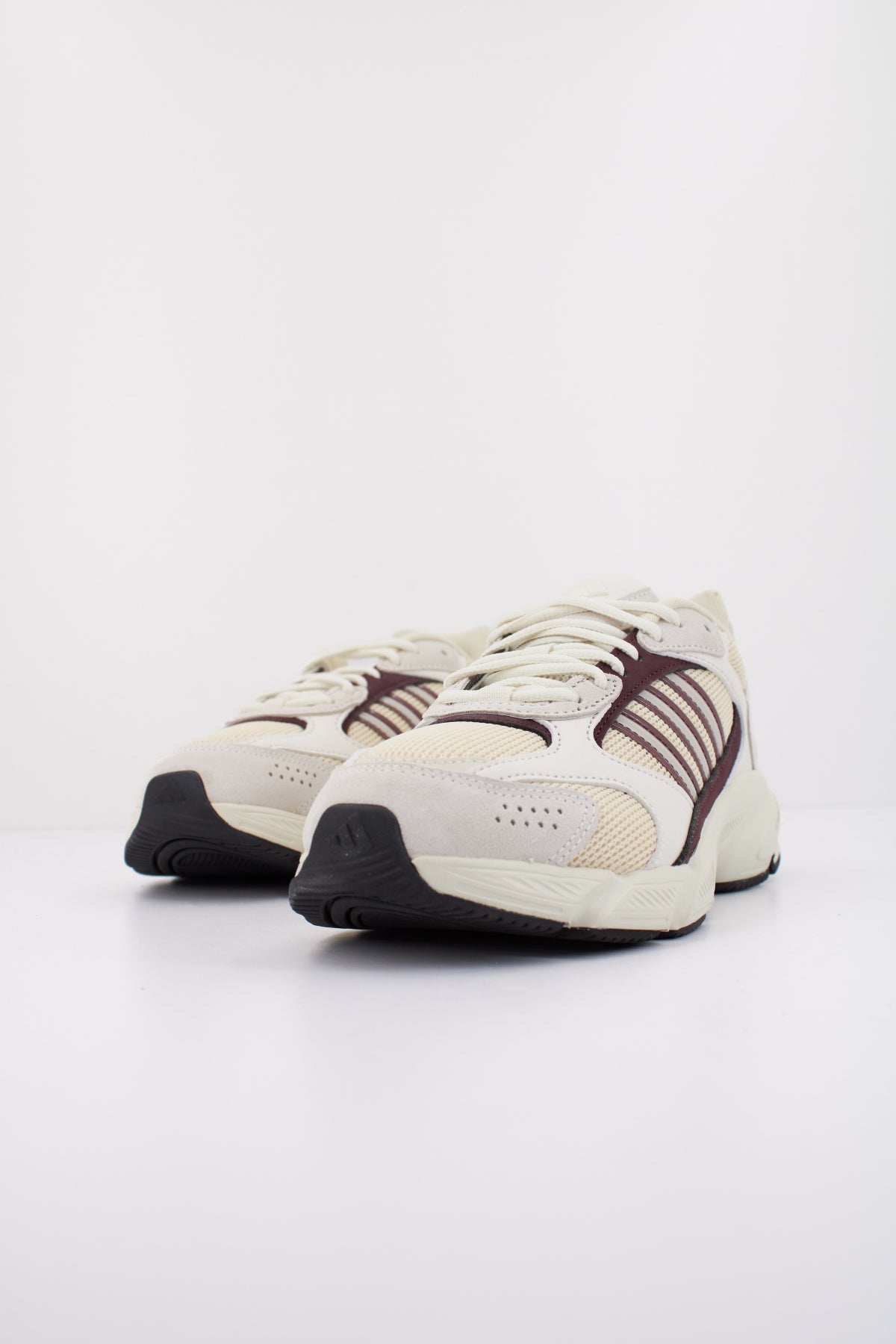 ADIDAS  CRAZYCHAOS   en color BLANCO  (2)
