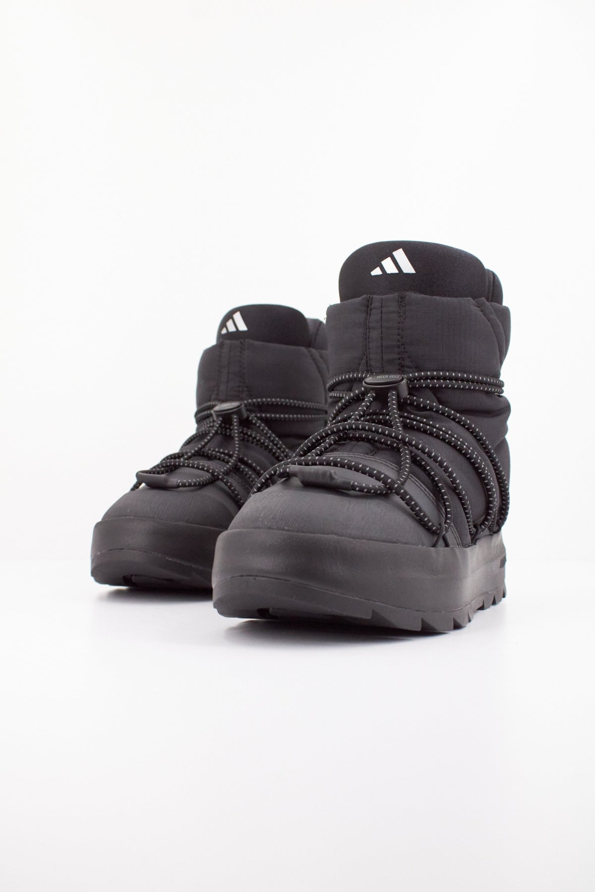 ADIDAS X MOONBOOT A en color NEGRO  (2)