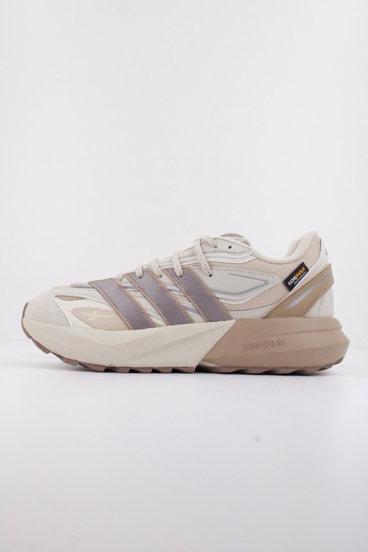 ADIDAS LIGHTBLAZE ATR en color MARRON  (1)
