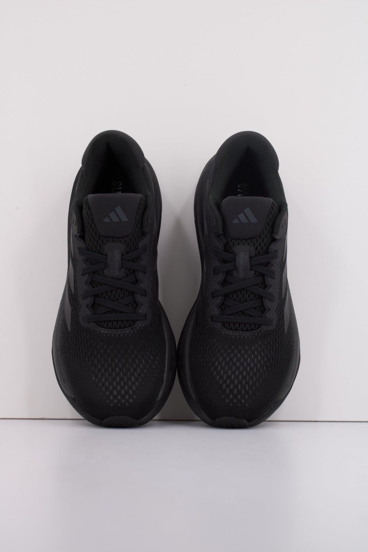 ADIDAS SUPERNOVA STRIDE  en color NEGRO  (3)