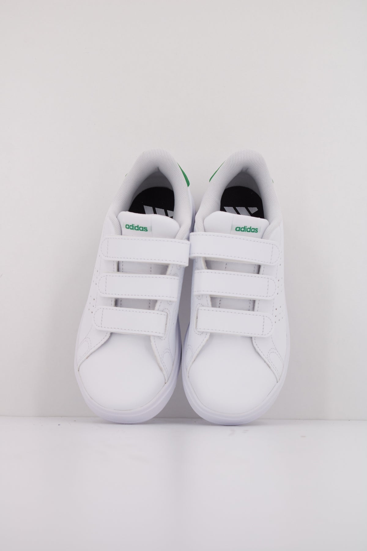 ADIDAS ADVANTAGE BASE . en color BLANCO  (3)
