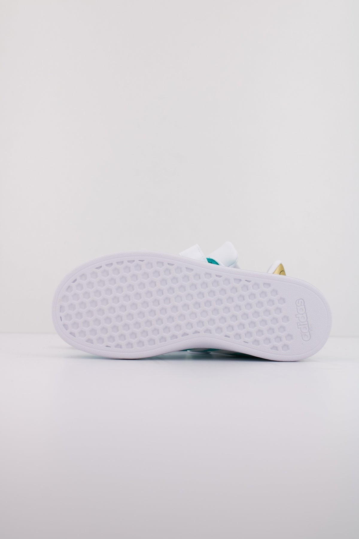 ADIDAS GRAND COURT . JAS en color VERDE  (5)