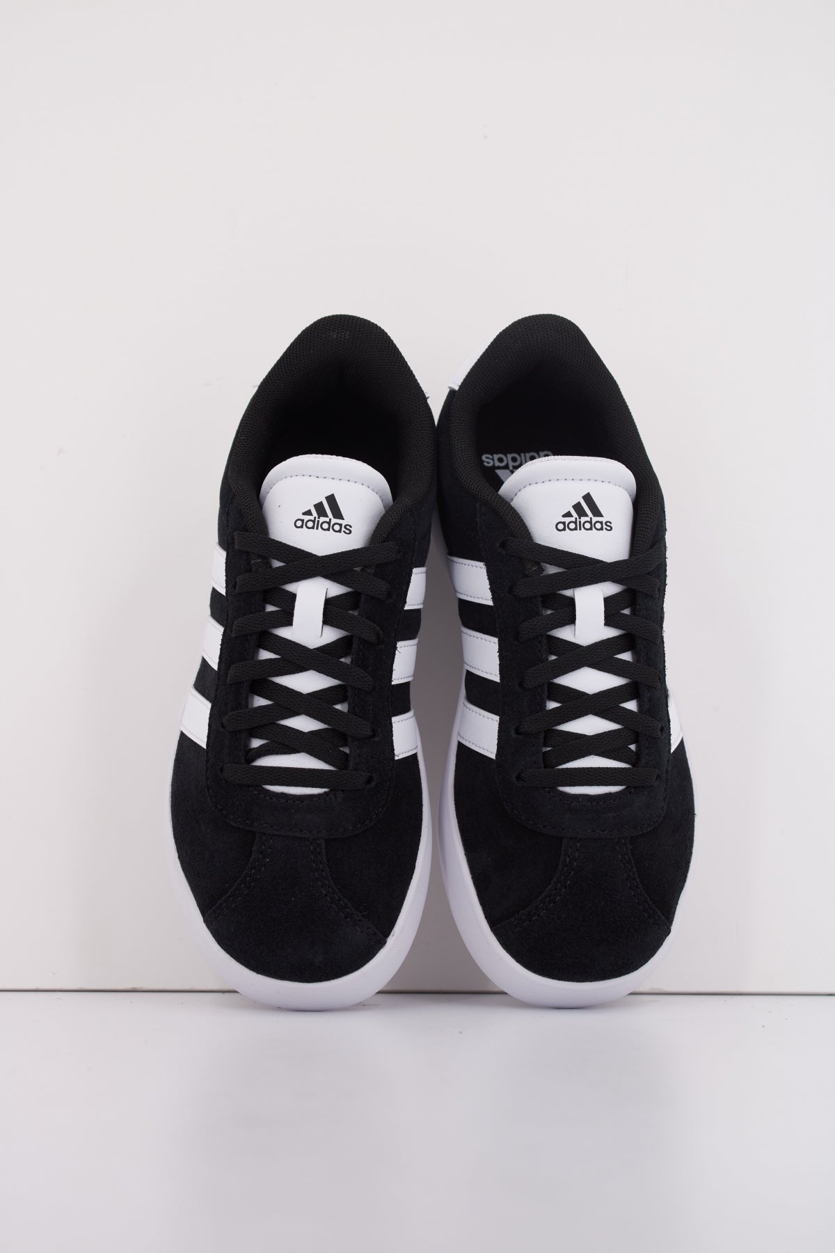 ADIDAS VL COURT . K en color NEGRO  (3)