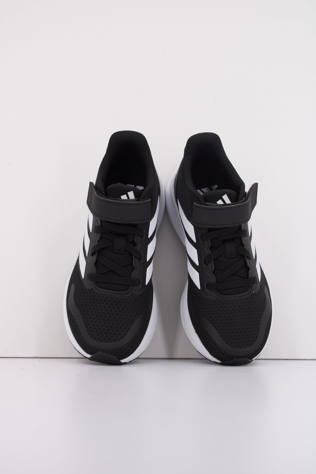 ADIDAS RUNFALCON  EL C en color NEGRO  (3)
