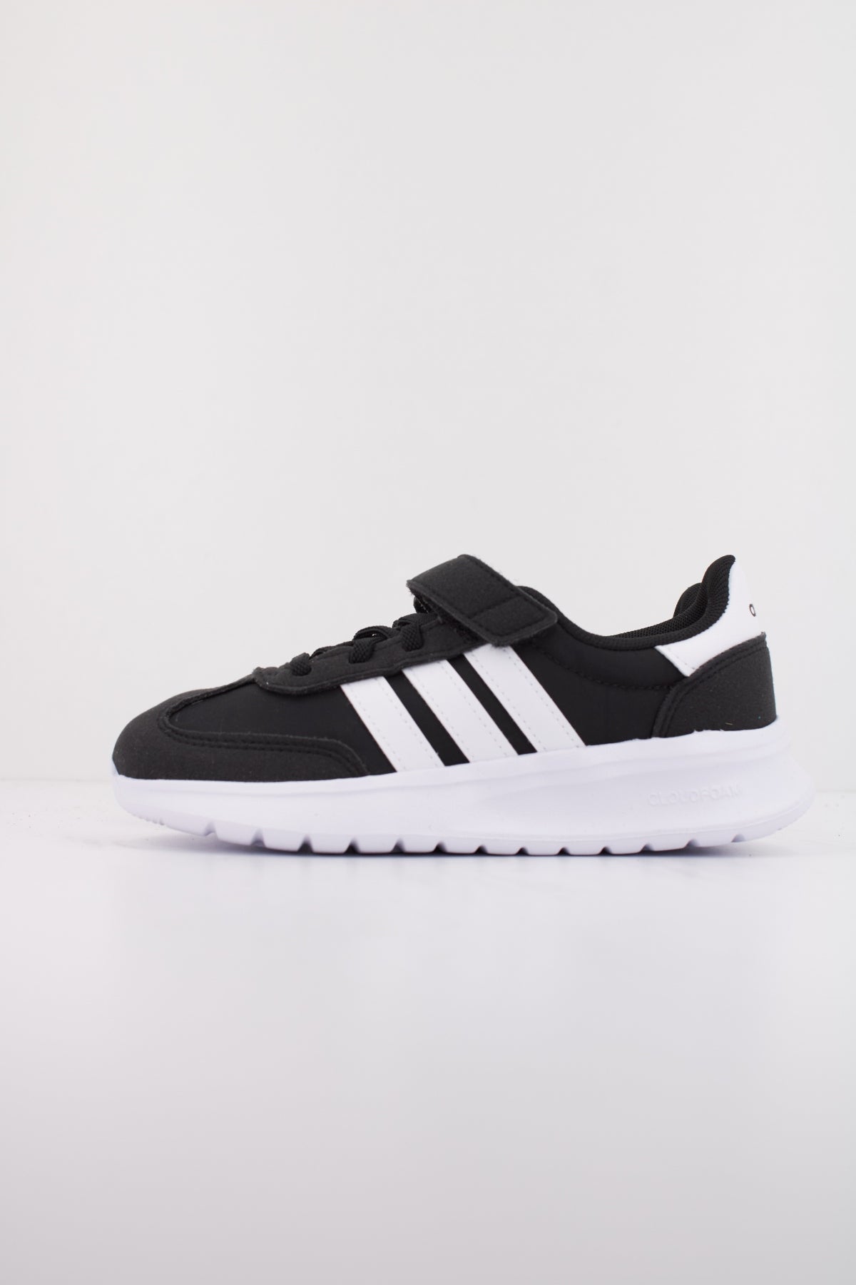ADIDAS RUN s . EL C en color NEGRO  (1)