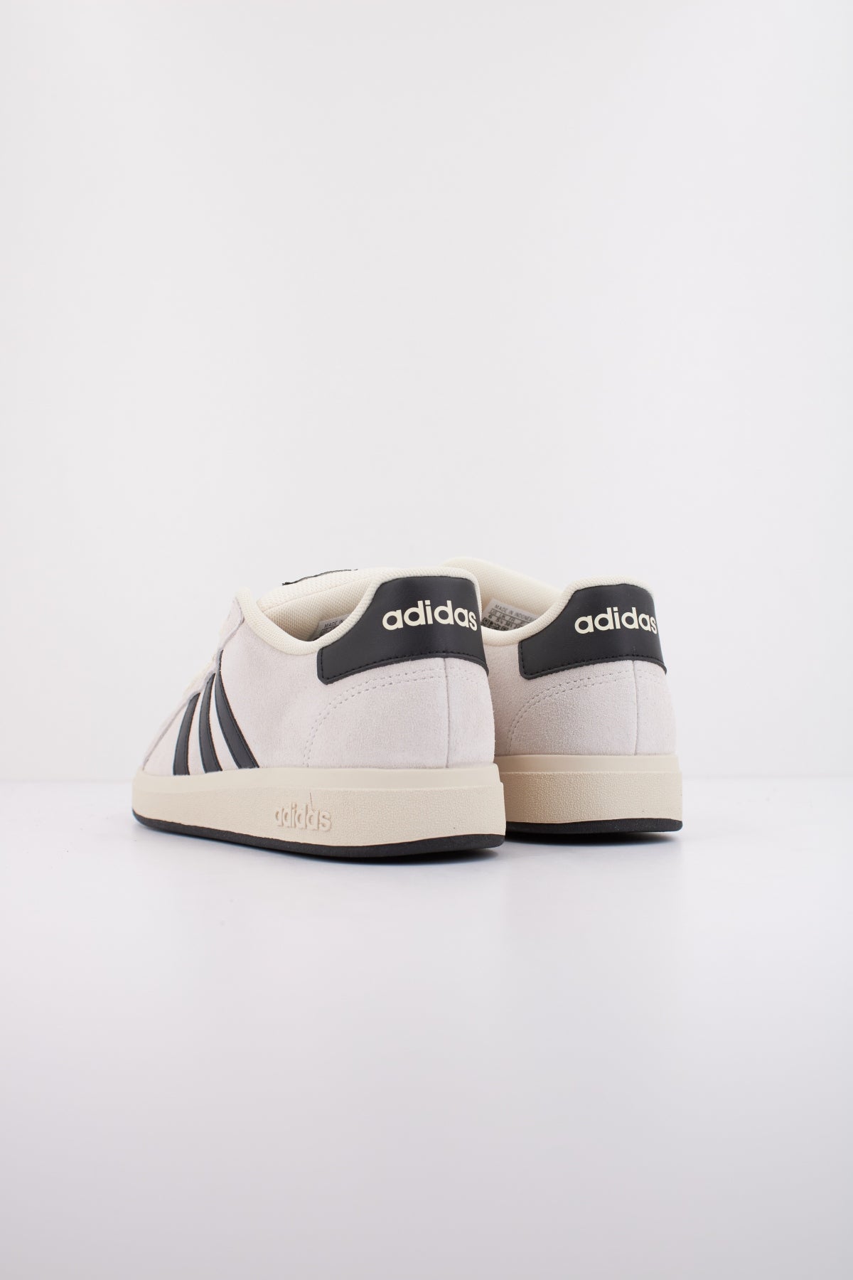 ADIDAS GRAND COURT s K en color BEIS  (4)