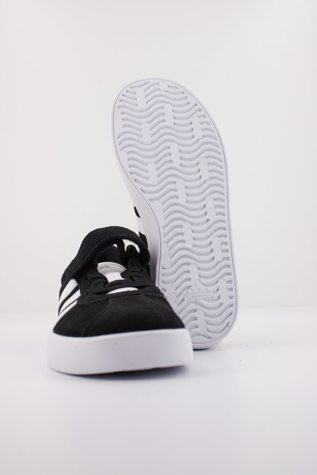 ADIDAS VL COURT . EL C en color NEGRO  (5)