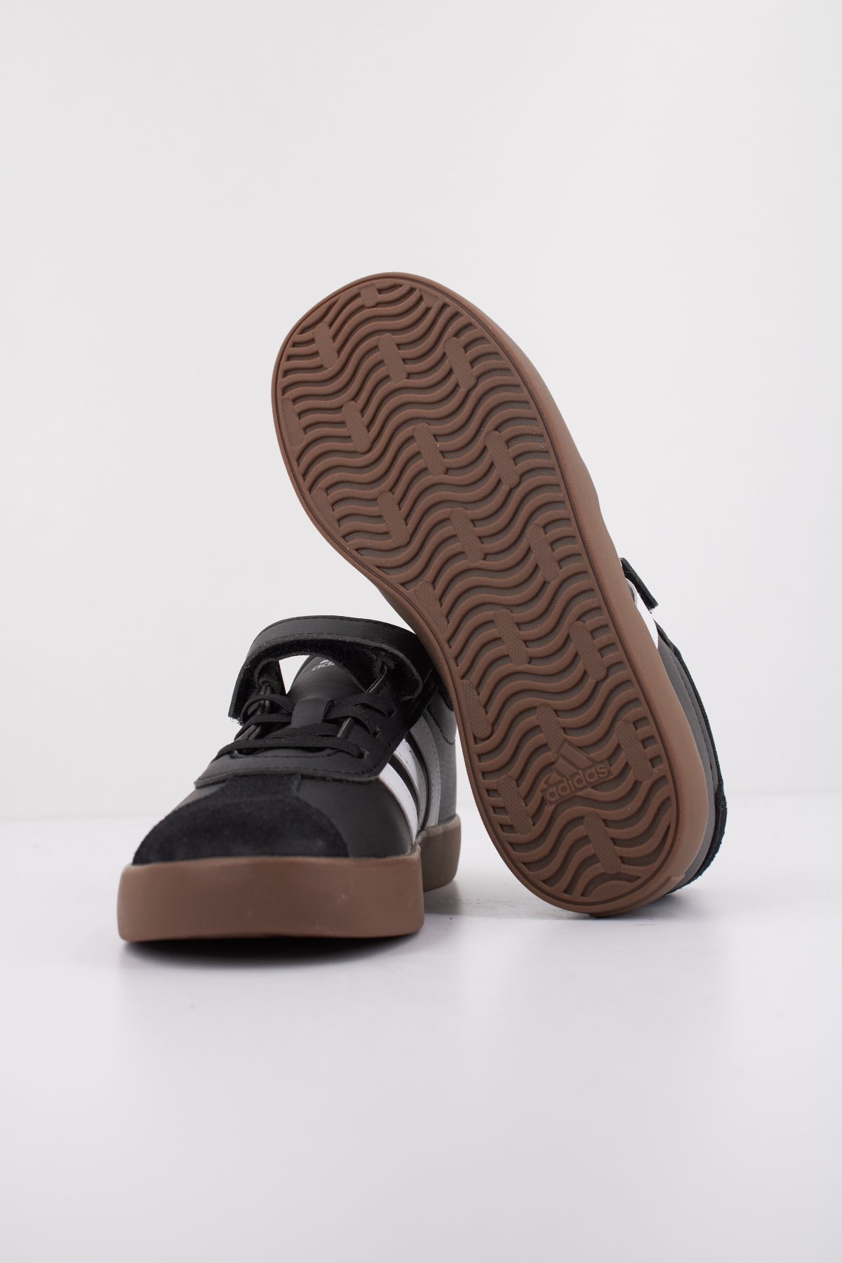 ADIDAS VL COURT . EL C en color NEGRO  (5)