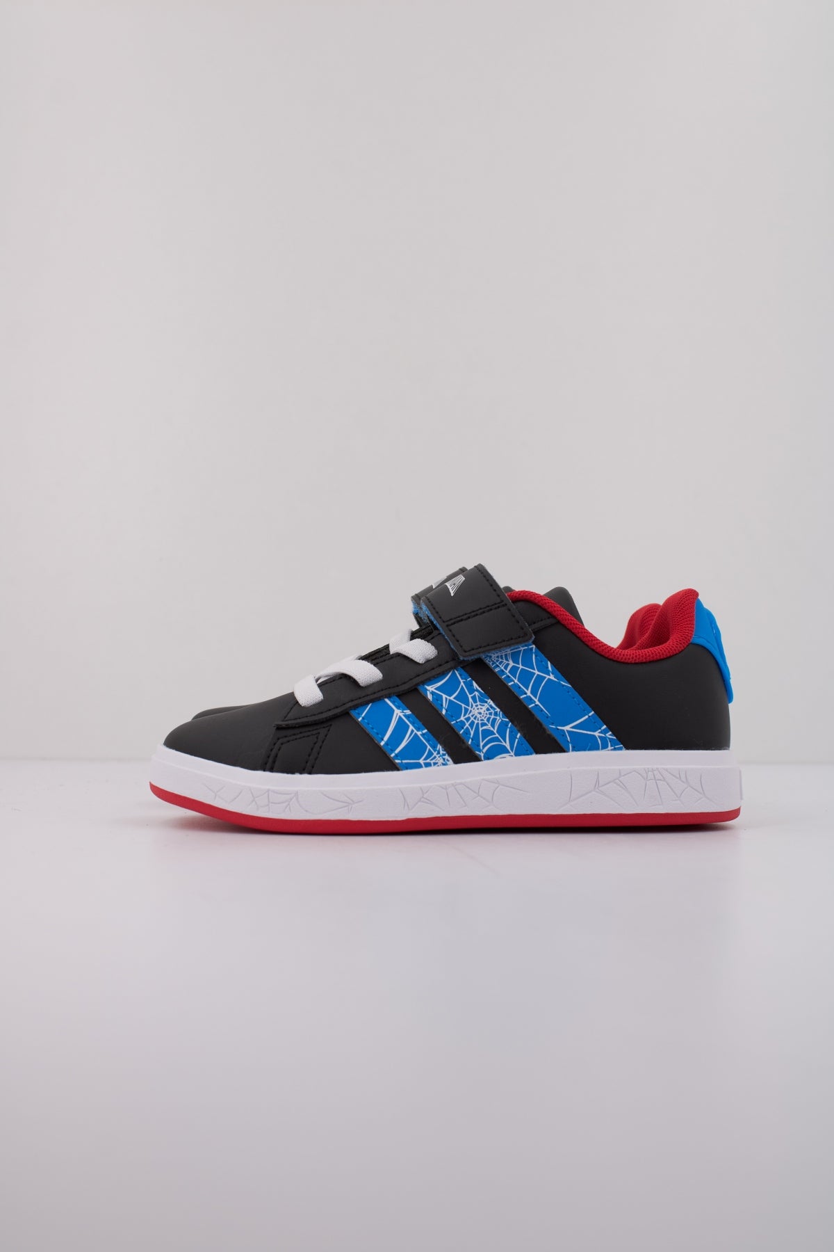 ADIDAS GRAND COURT SPIDER en color NEGRO  (1)