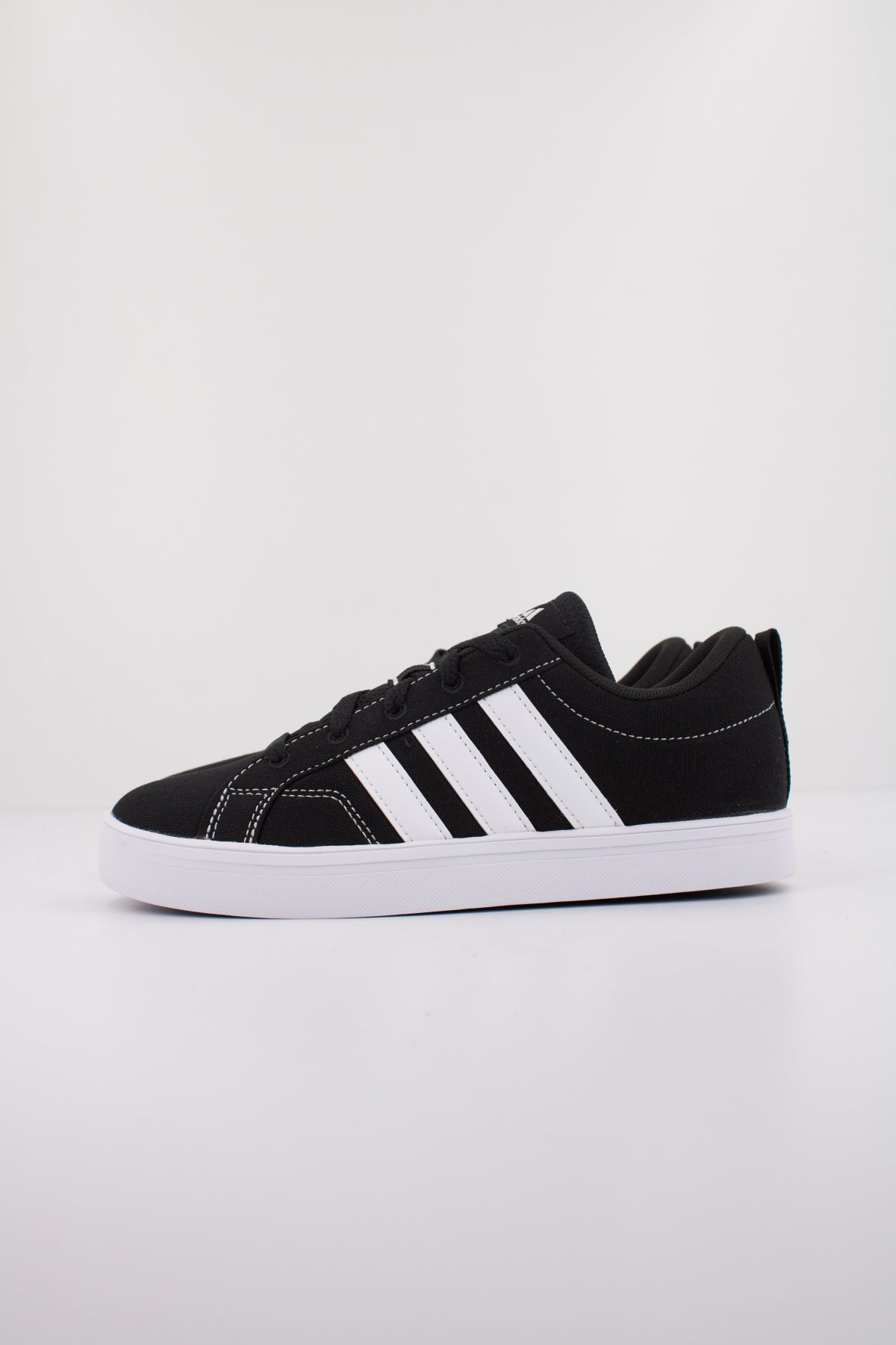 ADIDAS VS PACE . K en color NEGRO  (1)