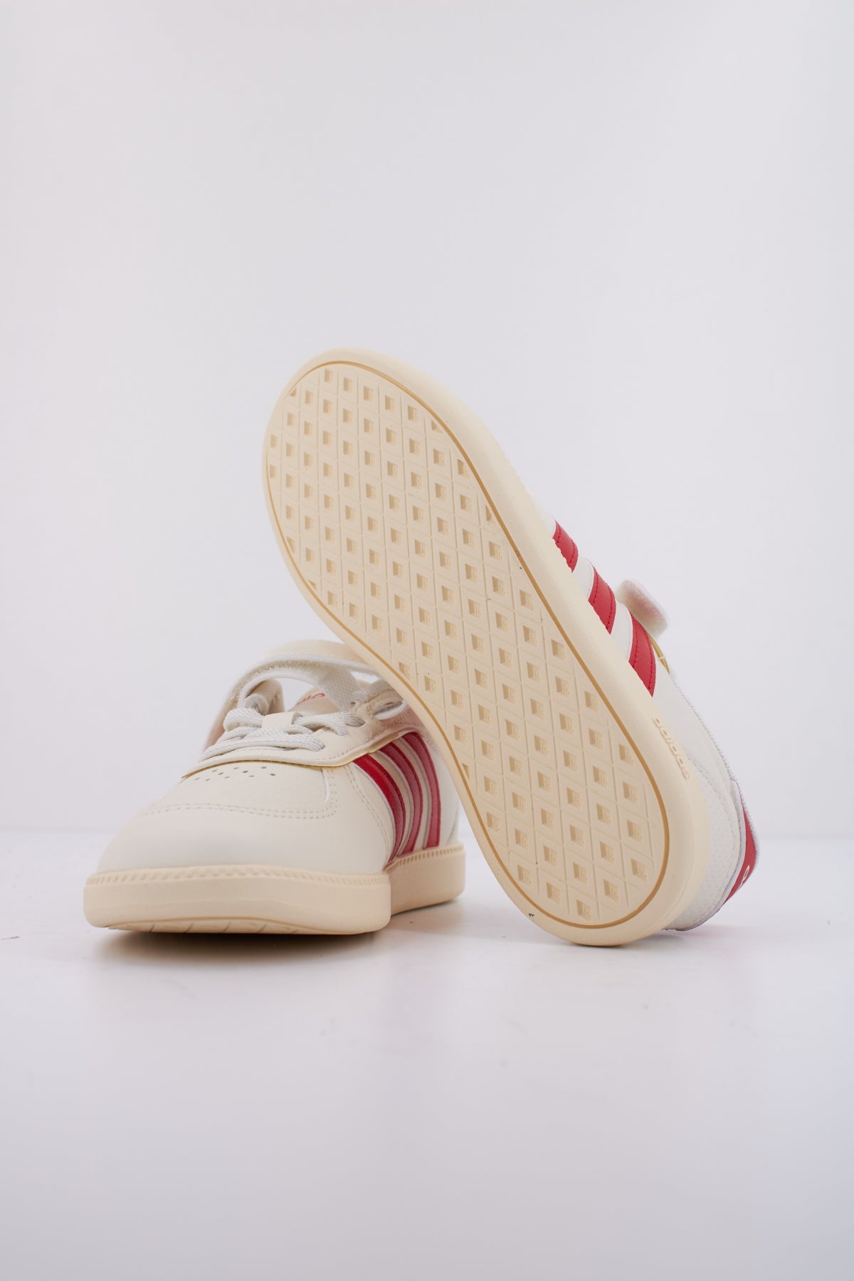 ADIDAS BREAKNET SLEEK EL C en color BLANCO  (5)