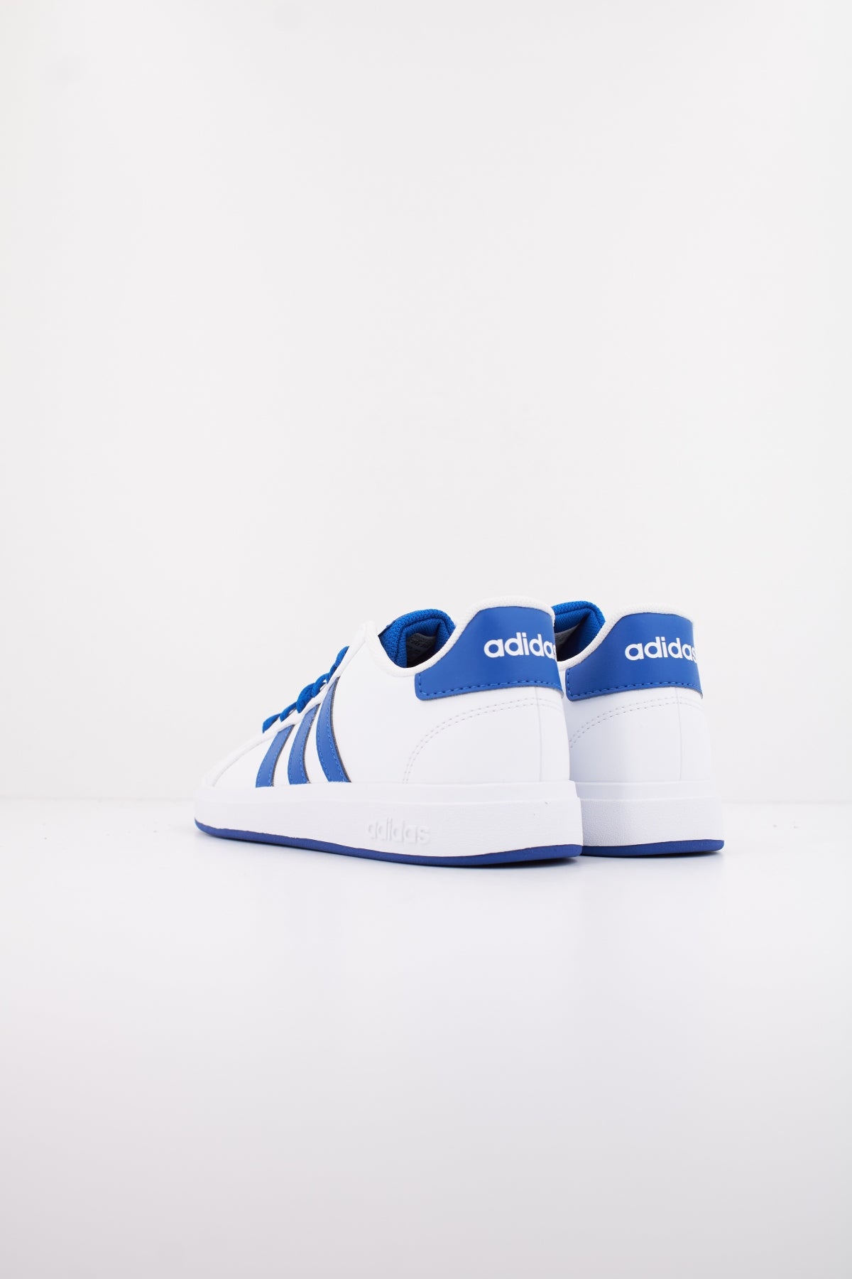 ADIDAS GRAND COURT . K en color BLANCO  (4)