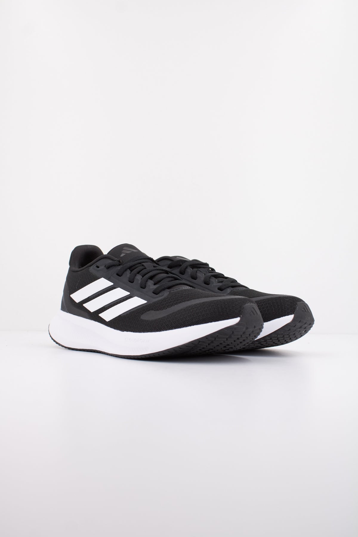 ADIDAS RUNFALCON  J en color NEGRO  (2)