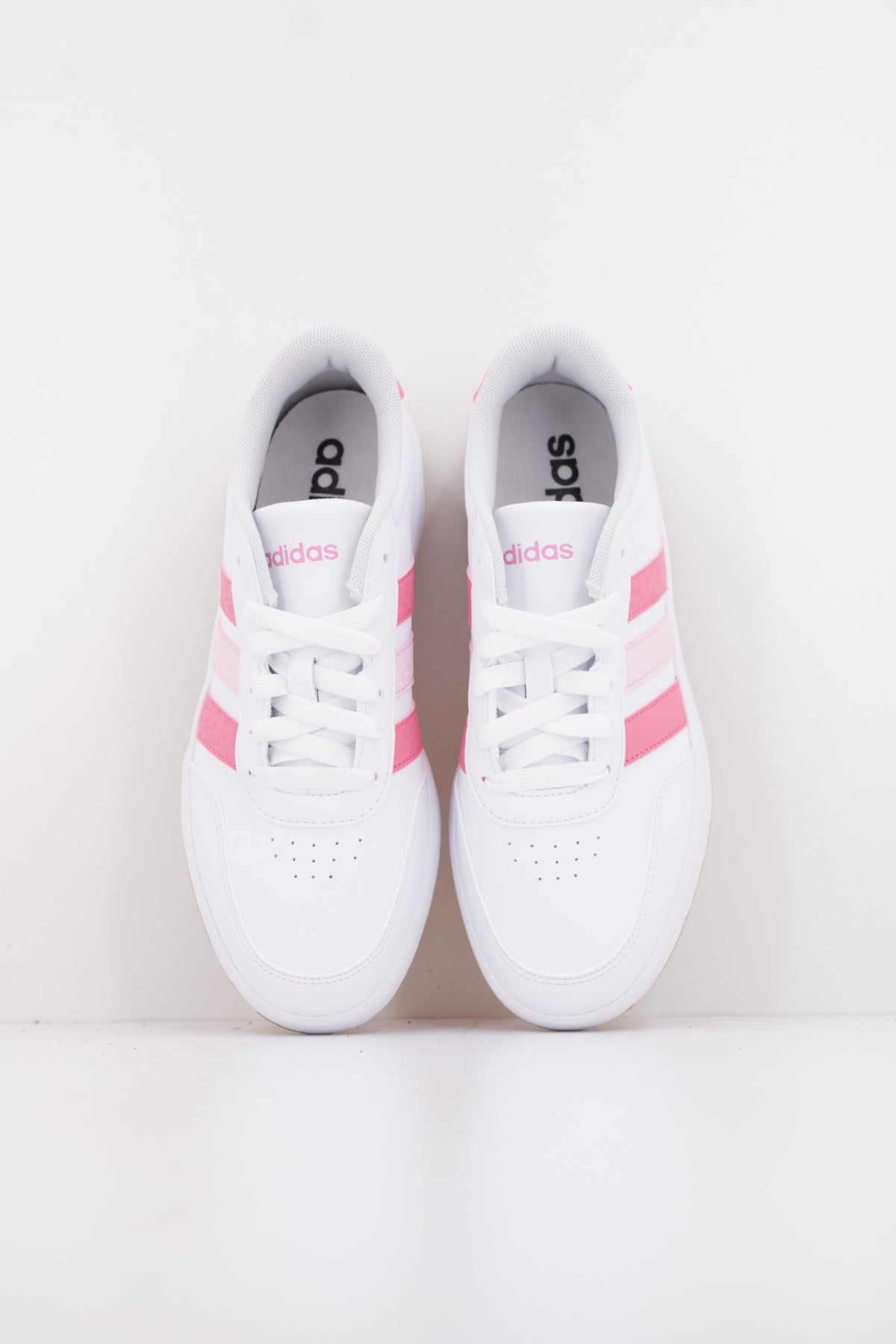 ADIDAS BREAKNET . J en color BLANCO  (3)
