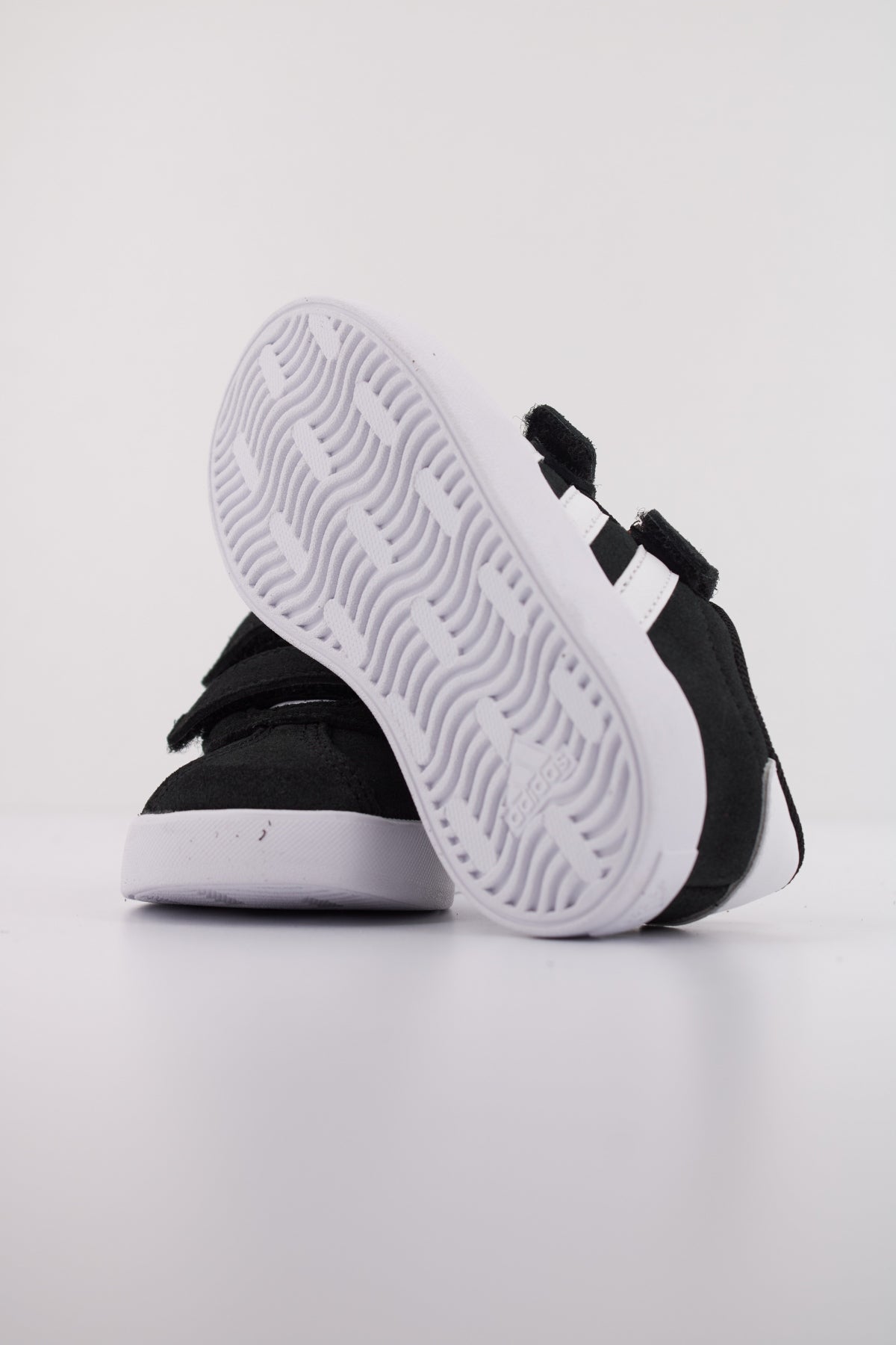 ADIDAS VL COURT . CF I en color NEGRO  (5)