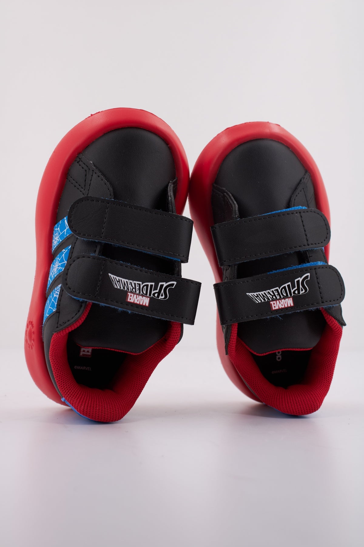 ADIDAS  GRAND COURT SPIDER-MAN CF en color NEGRO  (3)