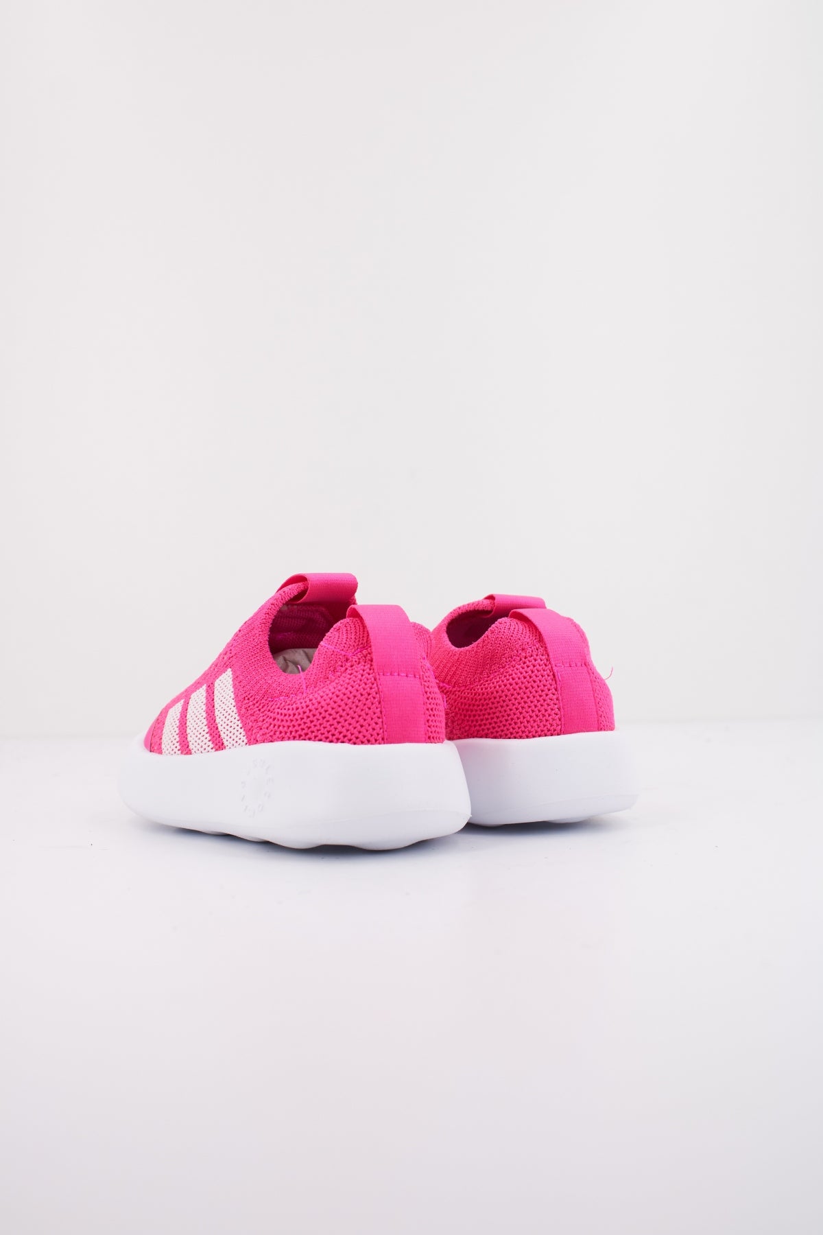ADIDAS BUBBLECOMFY I en color ROSA  (4)