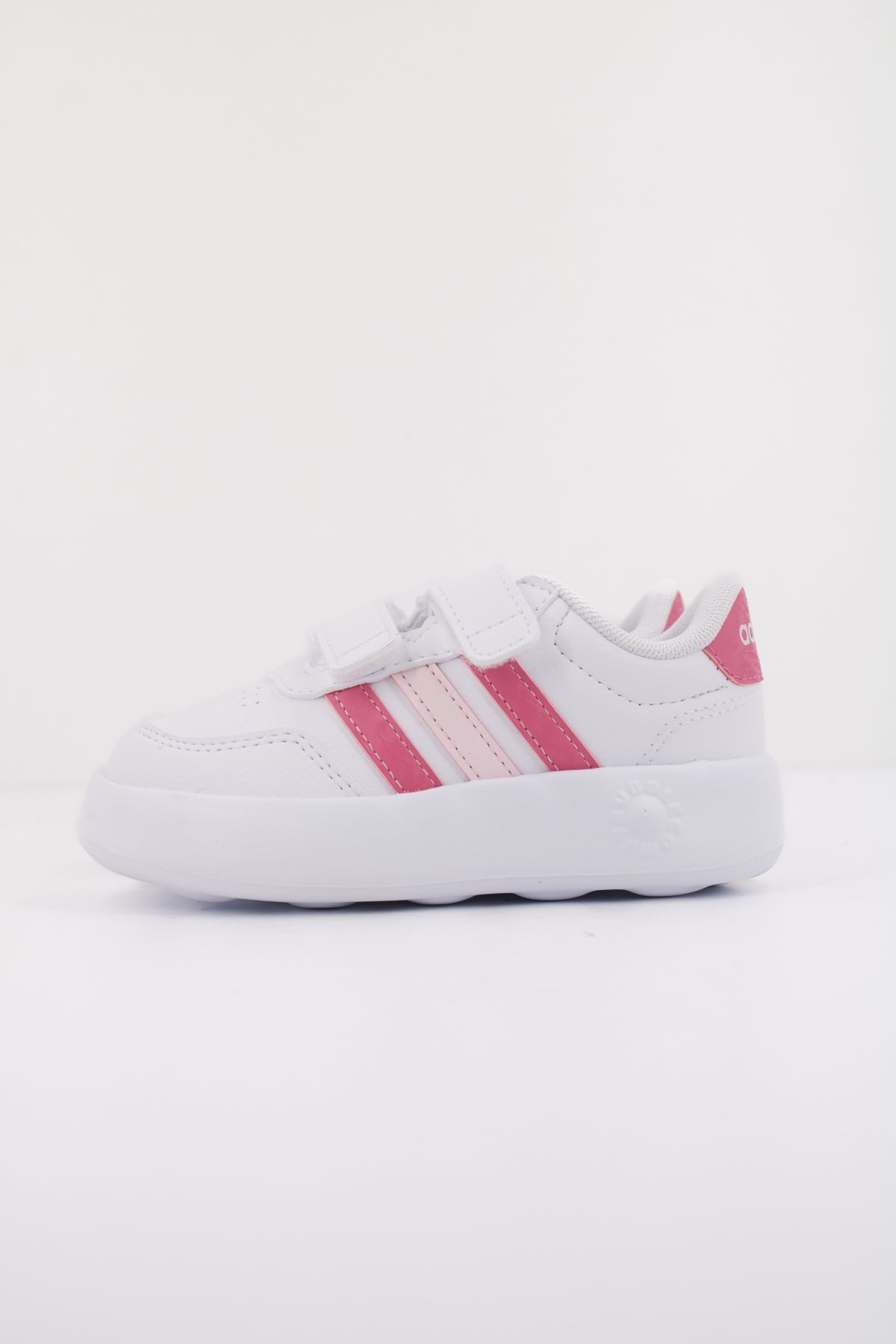 ADIDAS BREAKNET . CF I en color BLANCO  (1)