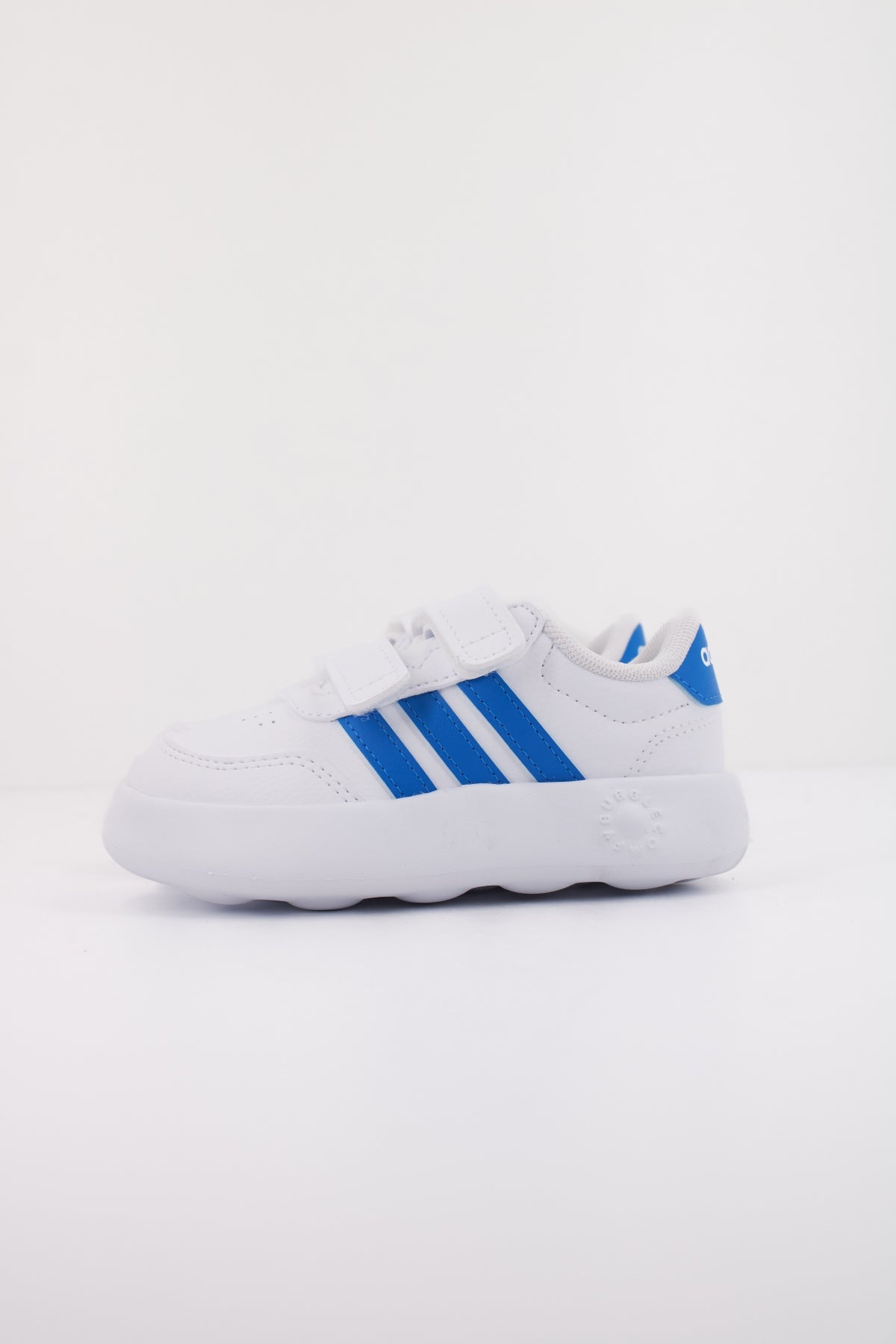 ADIDAS BREAKNET . CF I en color BLANCO  (1)