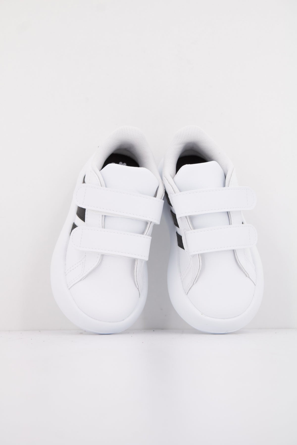 ADIDAS GRAND COURT . CF en color BLANCO  (3)