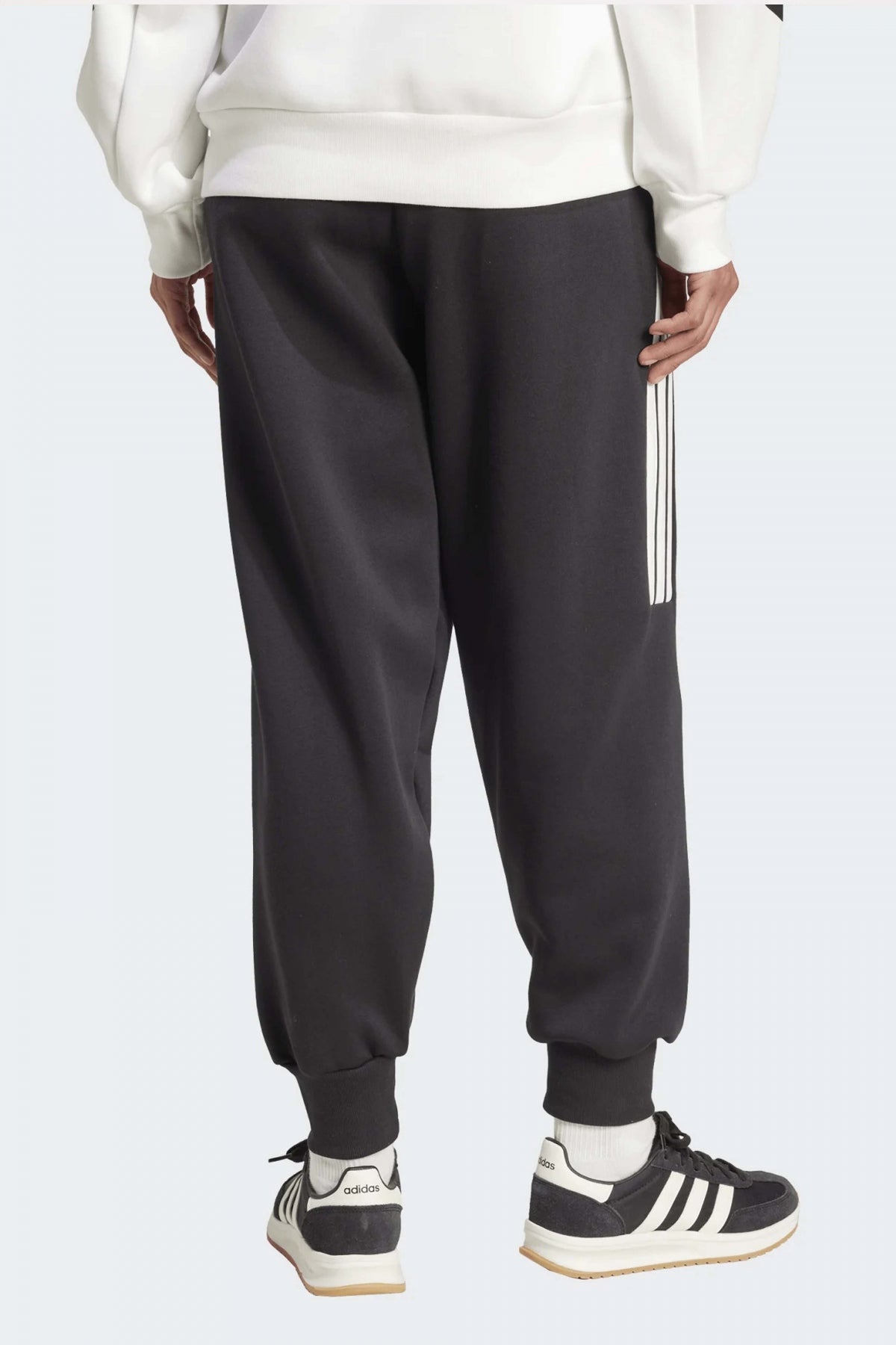 ADIDAS W TIRO FL PT en color NEGRO  (3)