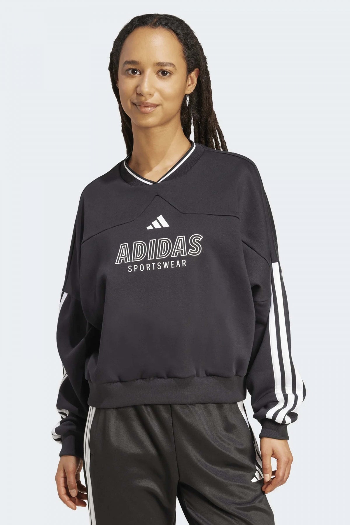 ADIDAS  W TIRO FL SWT  en color NEGRO  (1)