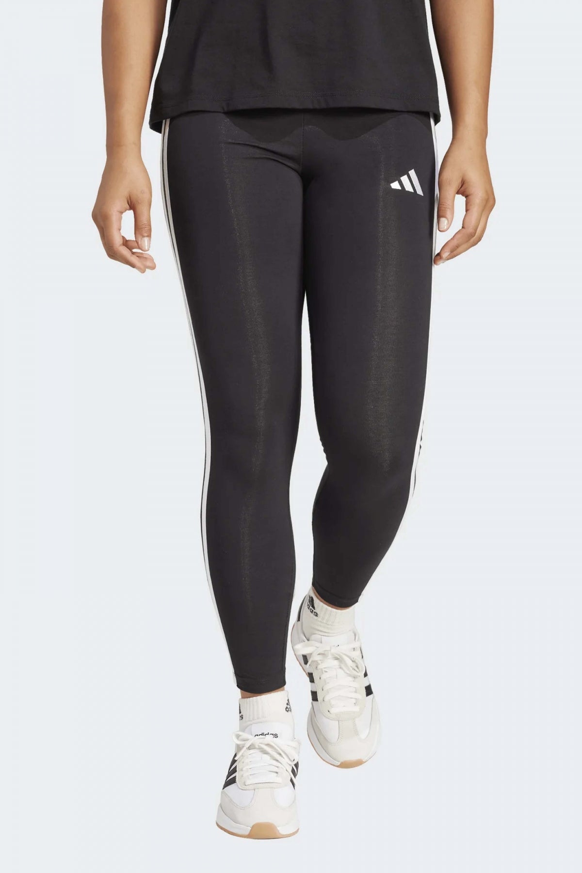 ADIDAS W S SJ LEG en color NEGRO  (1)