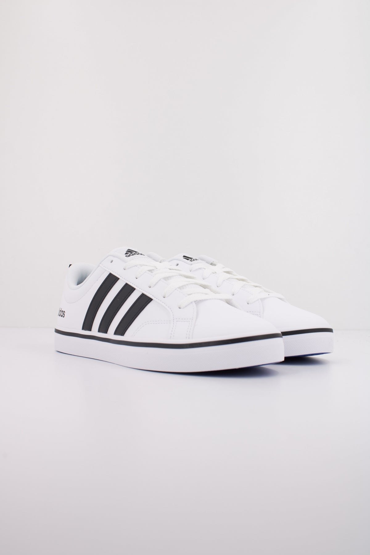 ADIDAS VS PACE . en color BLANCO  (2)
