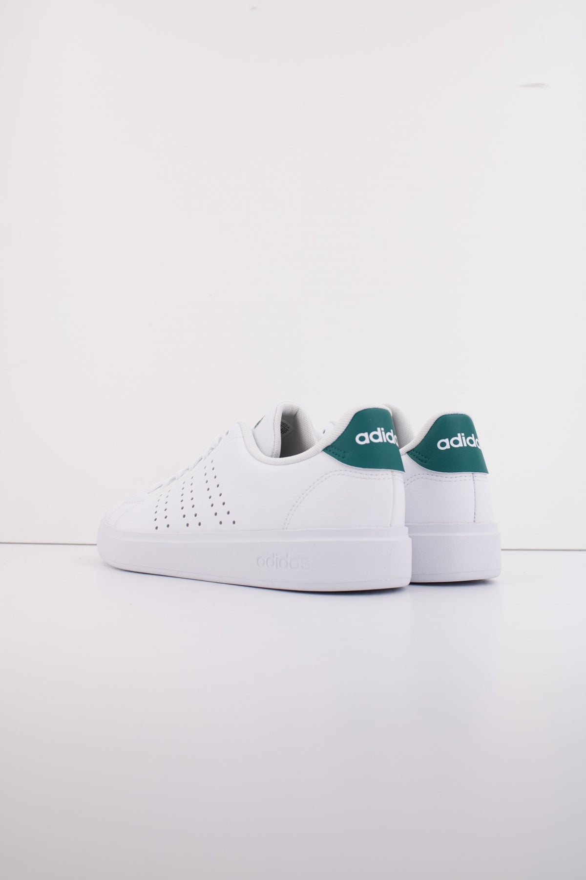 ADIDAS ADVANTAGE . en color BLANCO  (4)
