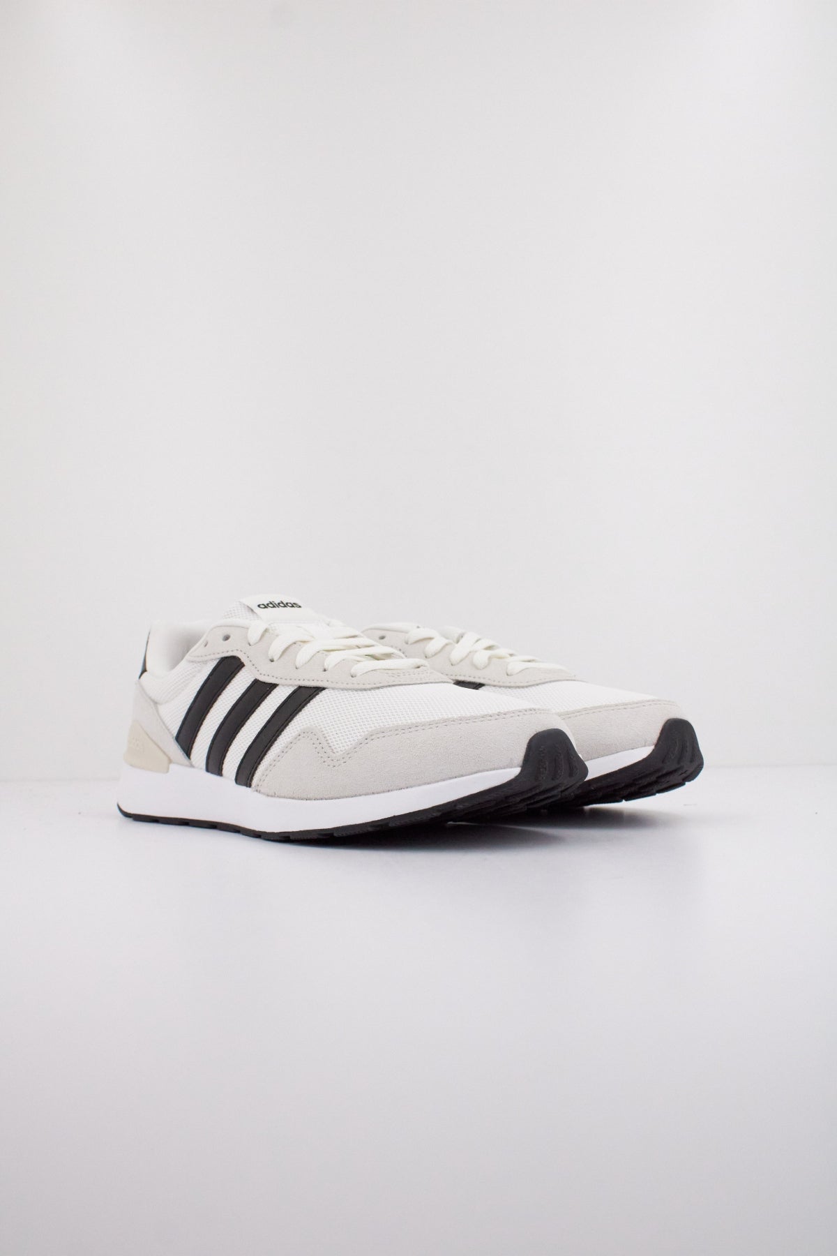 ADIDAS RUN s . en color BLANCO  (2)