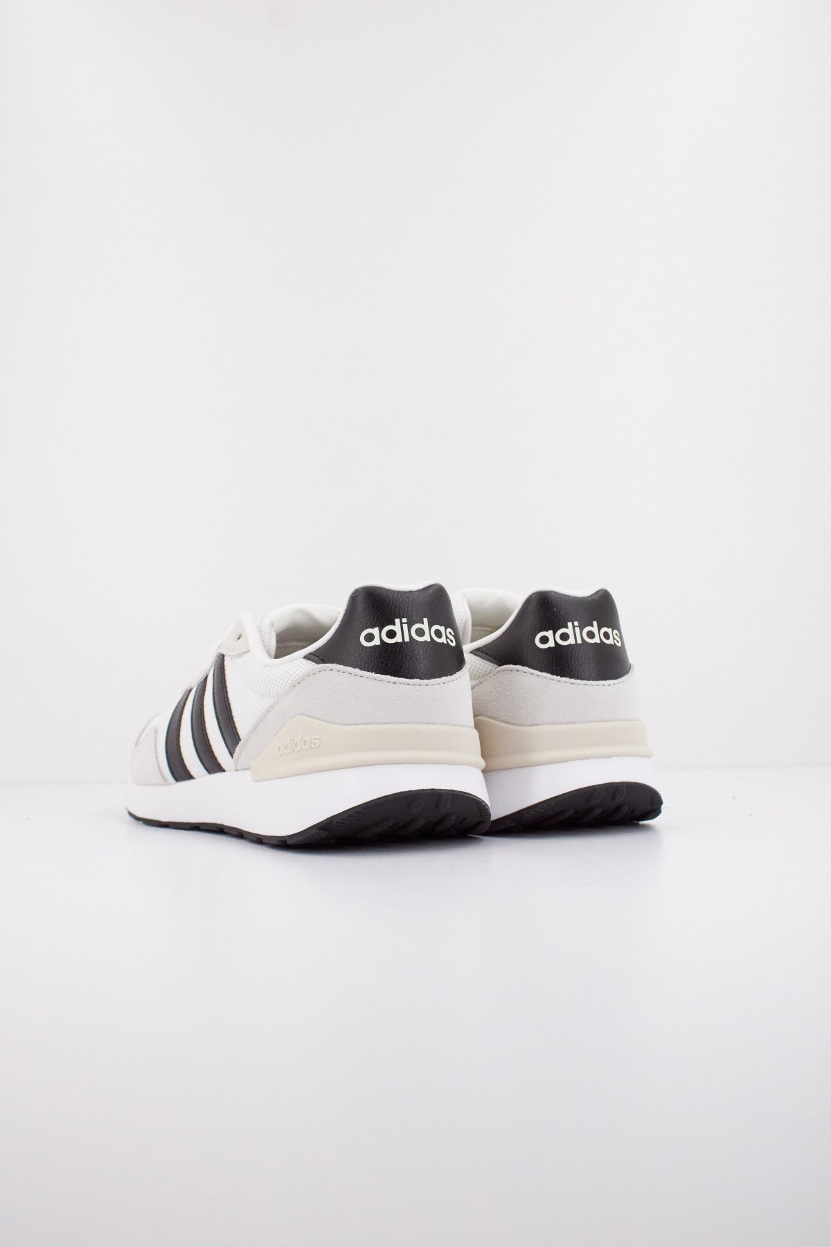 ADIDAS RUN s . en color BLANCO  (4)