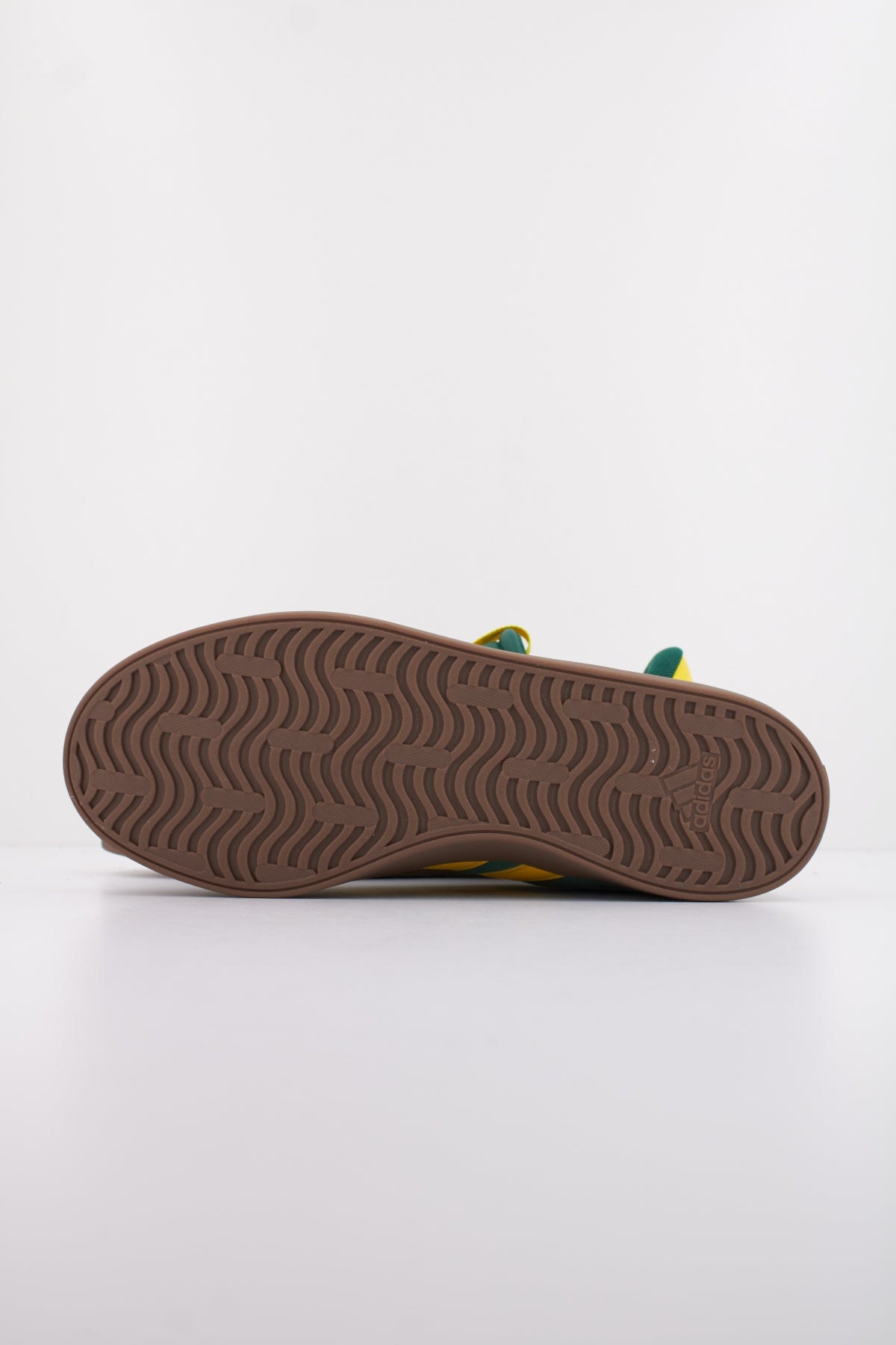 ADIDAS COURT . en color VERDE  (5)