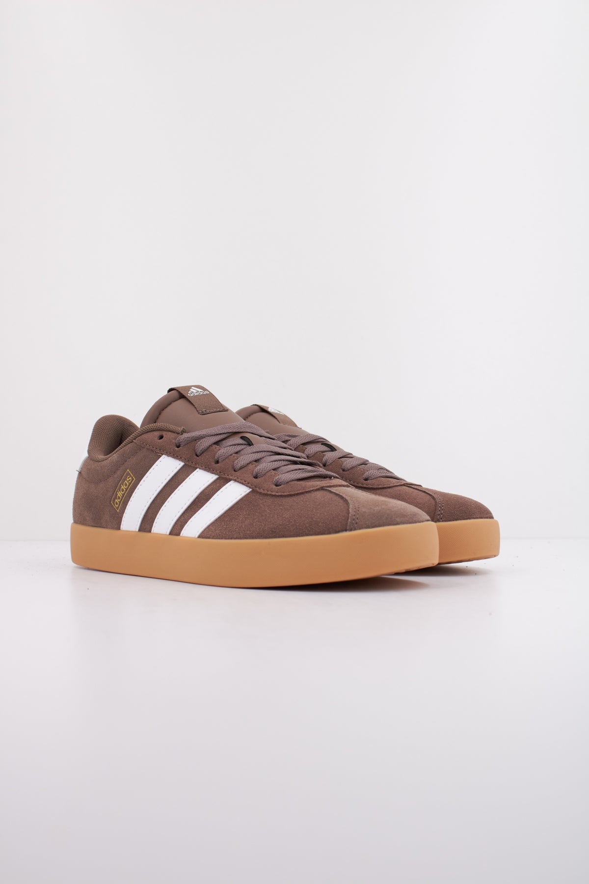 ADIDAS VL COURT . en color MARRON  (2)