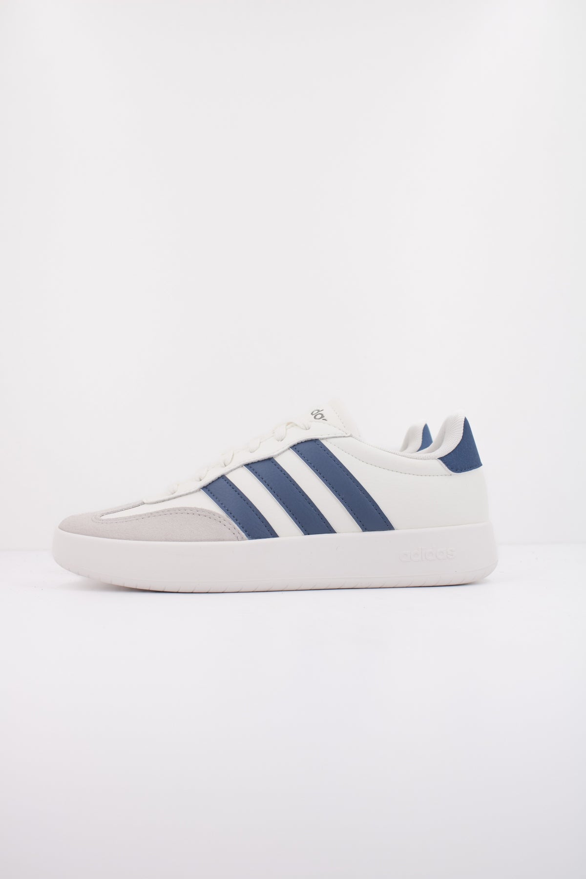 ADIDAS BARREDA en color BLANCO  (1)