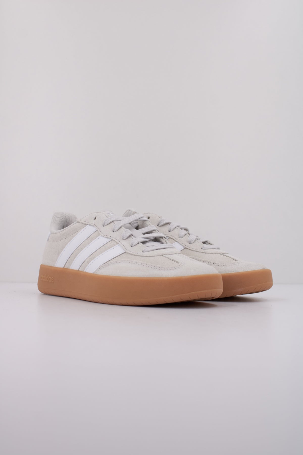 ADIDAS BARREDA en color BEIS  (2)