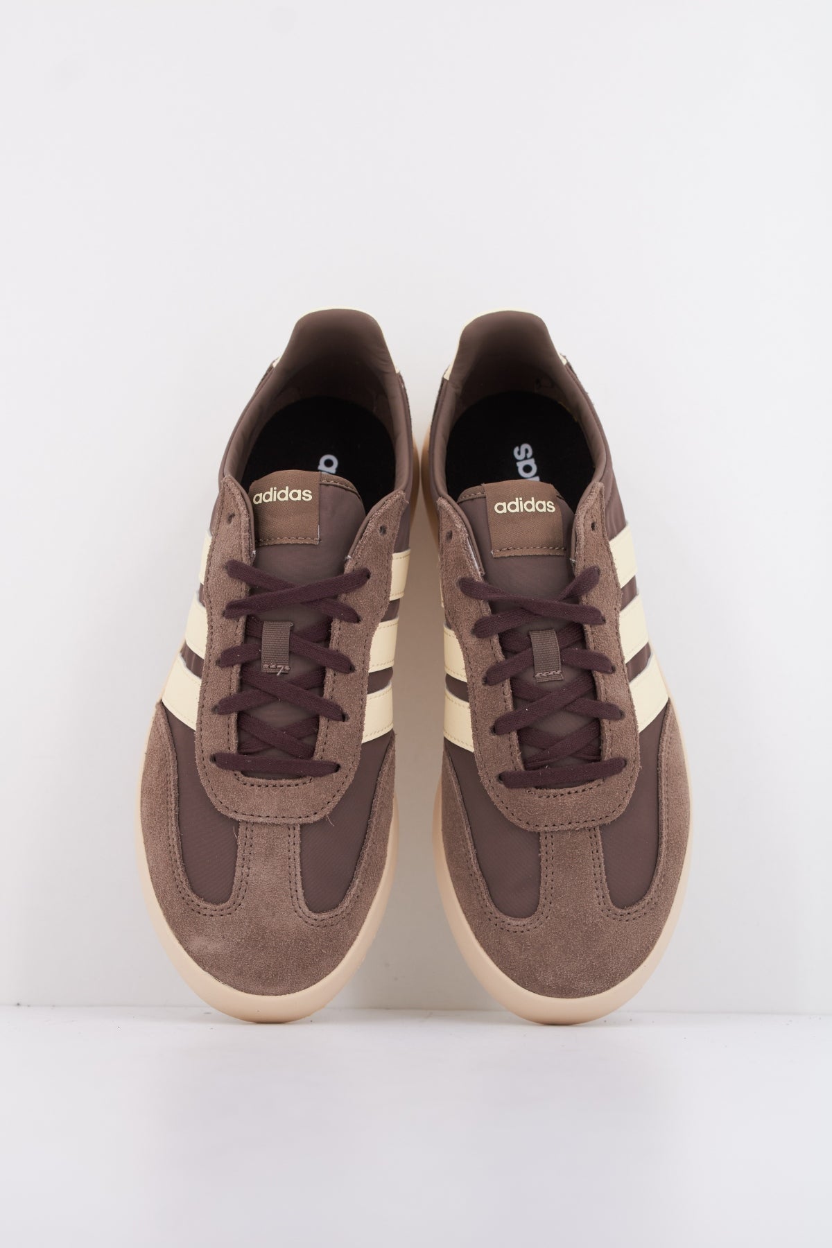 ADIDAS BARREDA DECODE en color MARRON  (3)