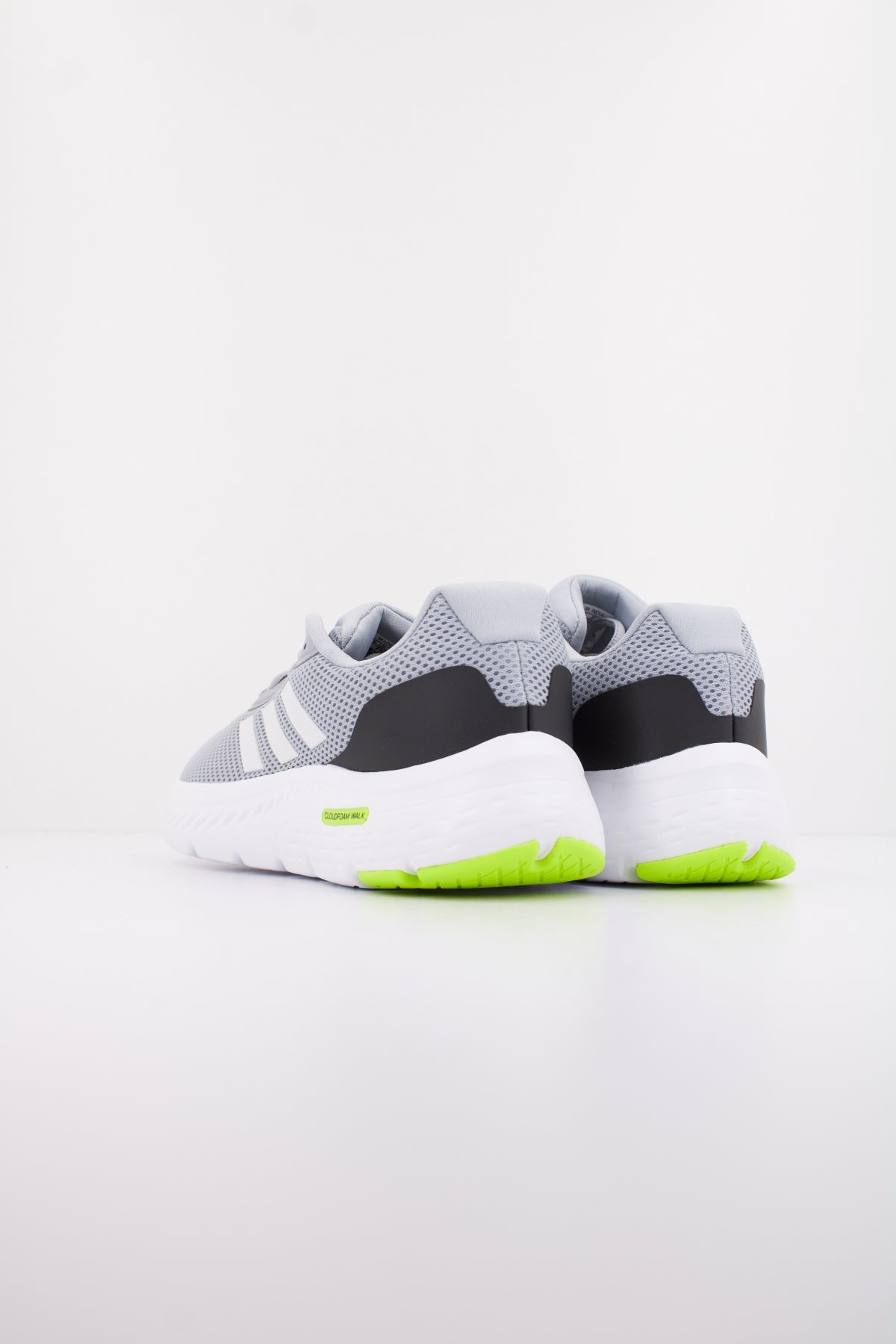 ADIDAS CLOUDFOAM MOVE en color GRIS  (4)
