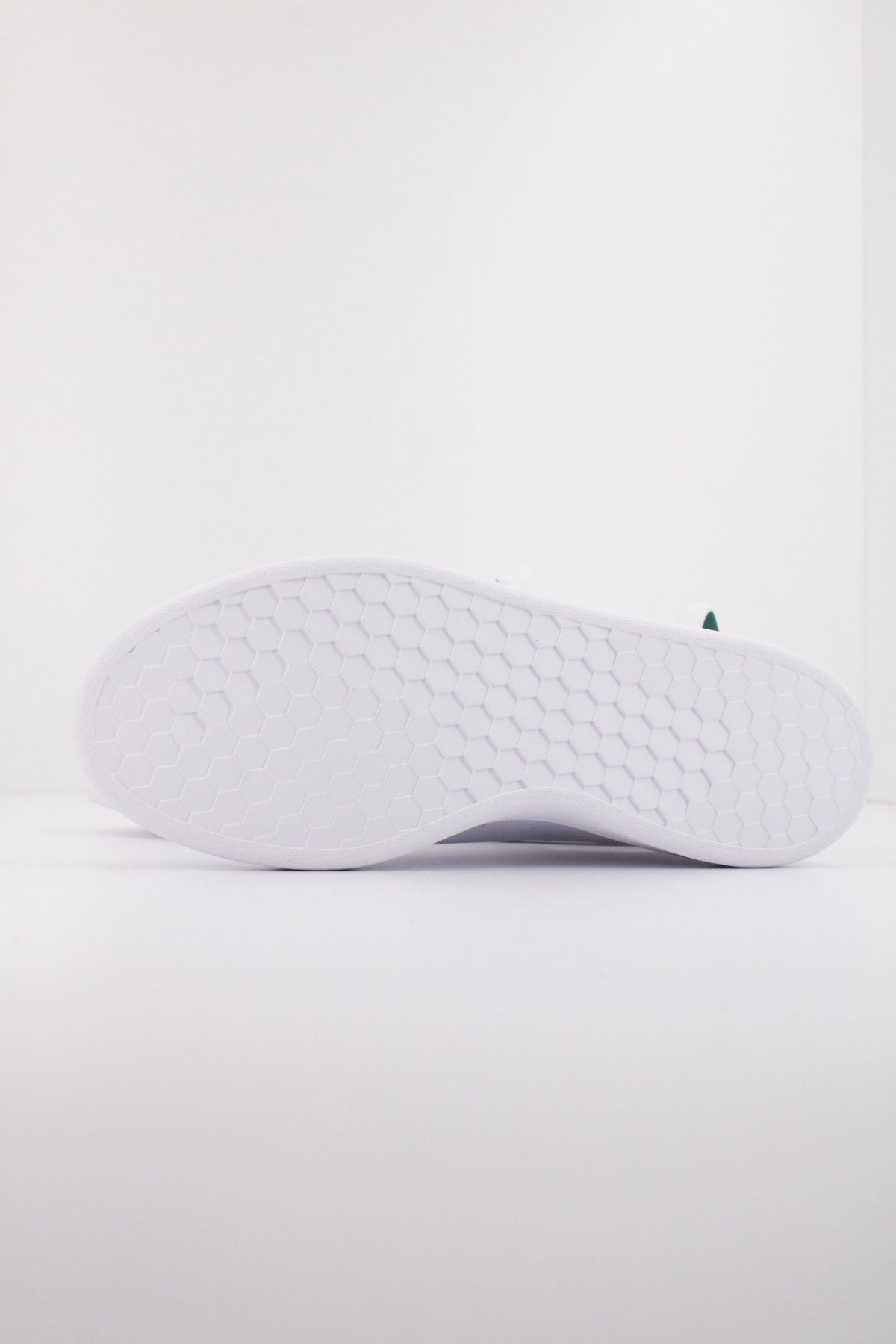 ADIDAS URBAN COURT en color BLANCO  (4)